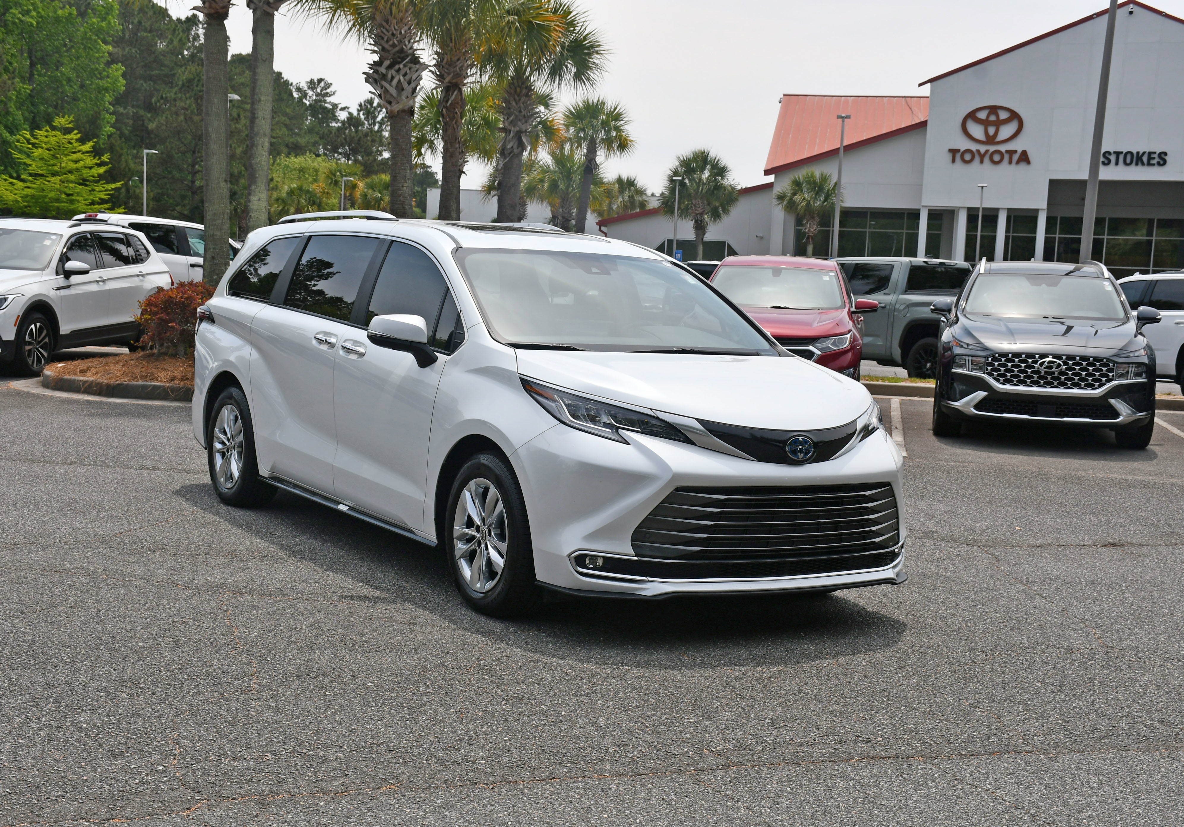 2022 Toyota Sienna Limited