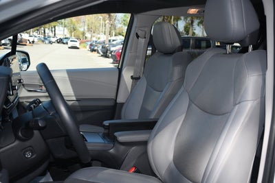 2021 Toyota Sienna Limited