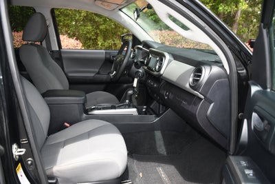2017 Toyota Tacoma SR5 DOUBLE CAB 5'