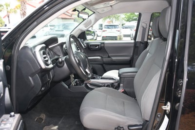 2017 Toyota Tacoma SR5 DOUBLE CAB 5'