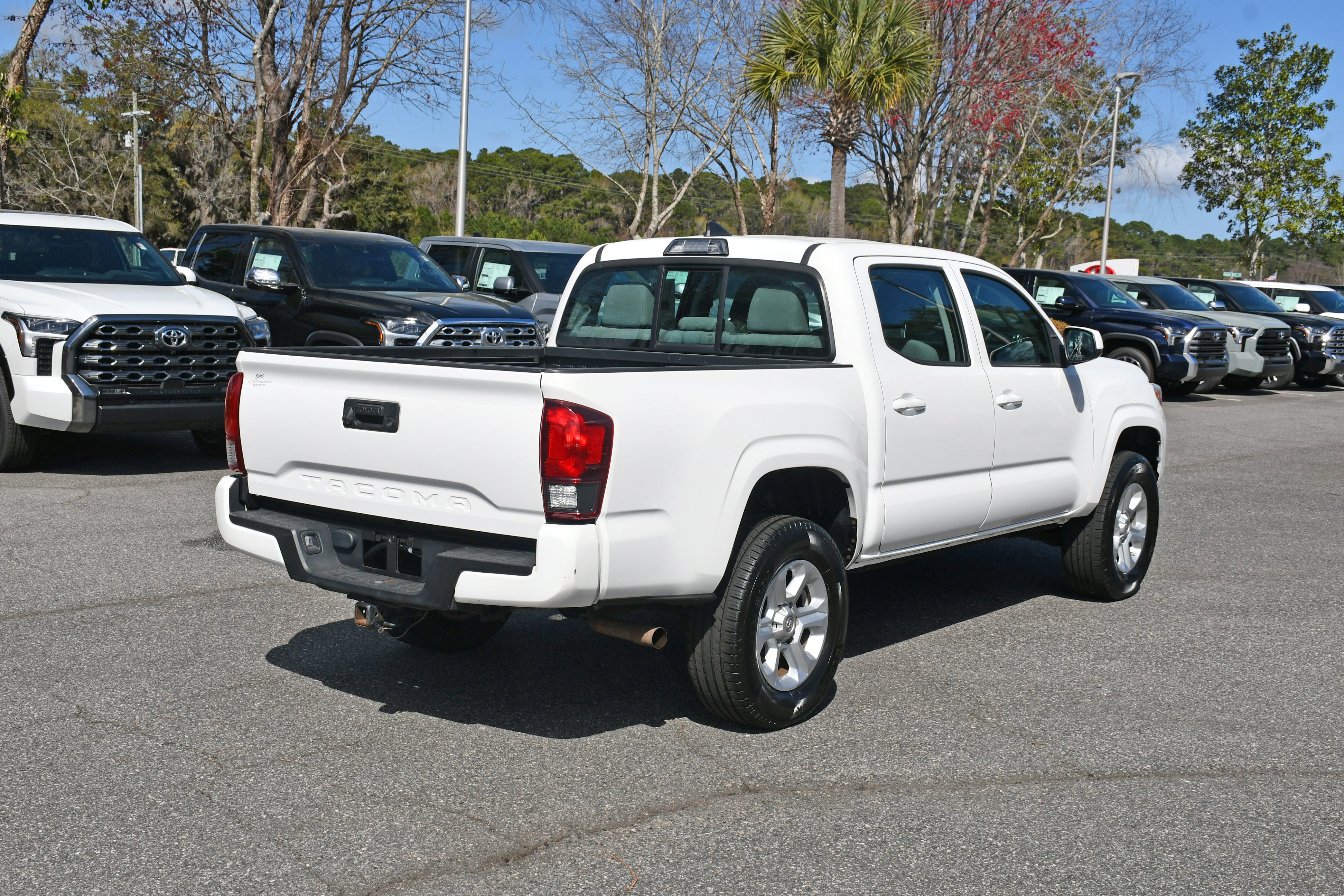 2018 Toyota Tacoma SR