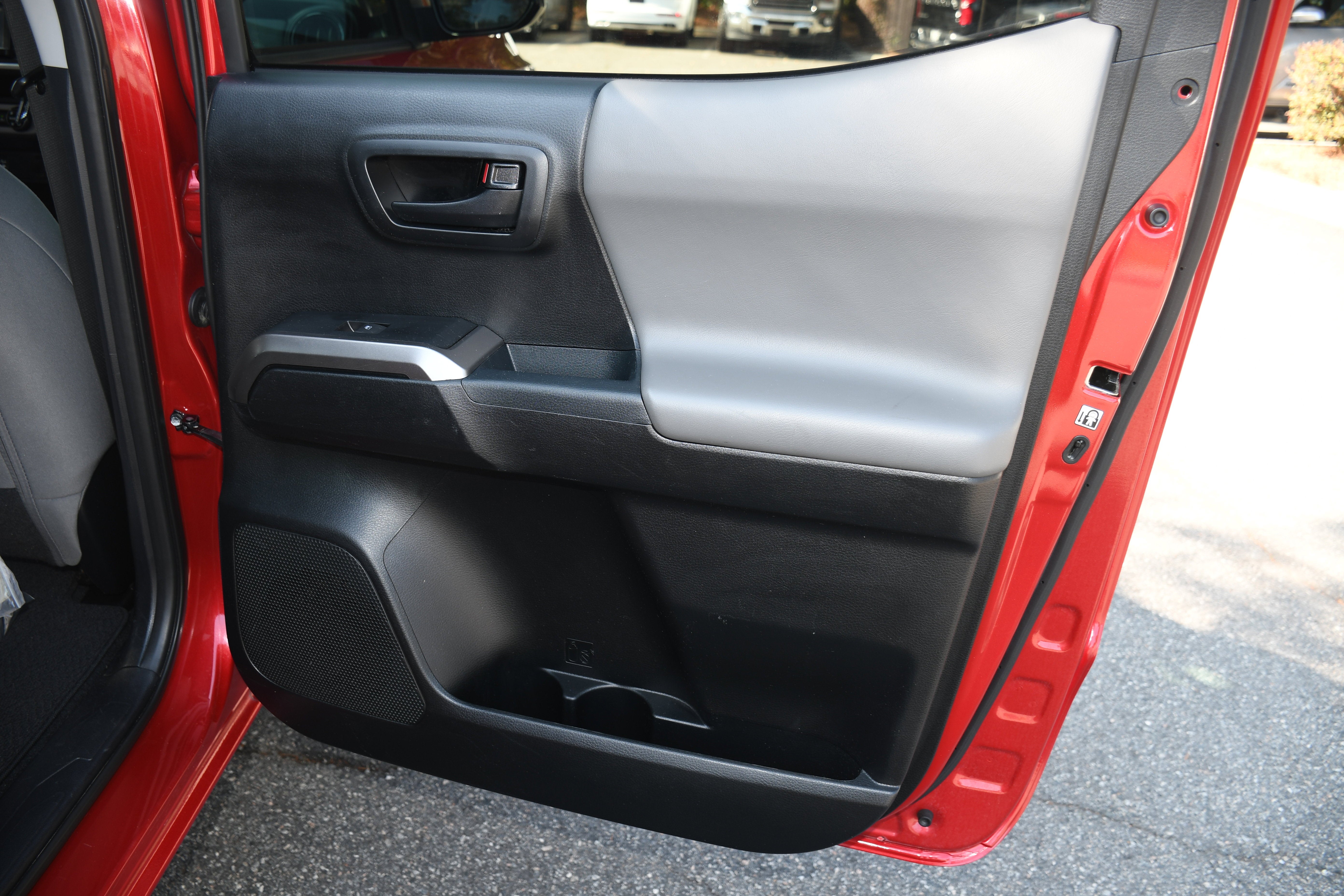 2017 Toyota Tacoma TRD Sport