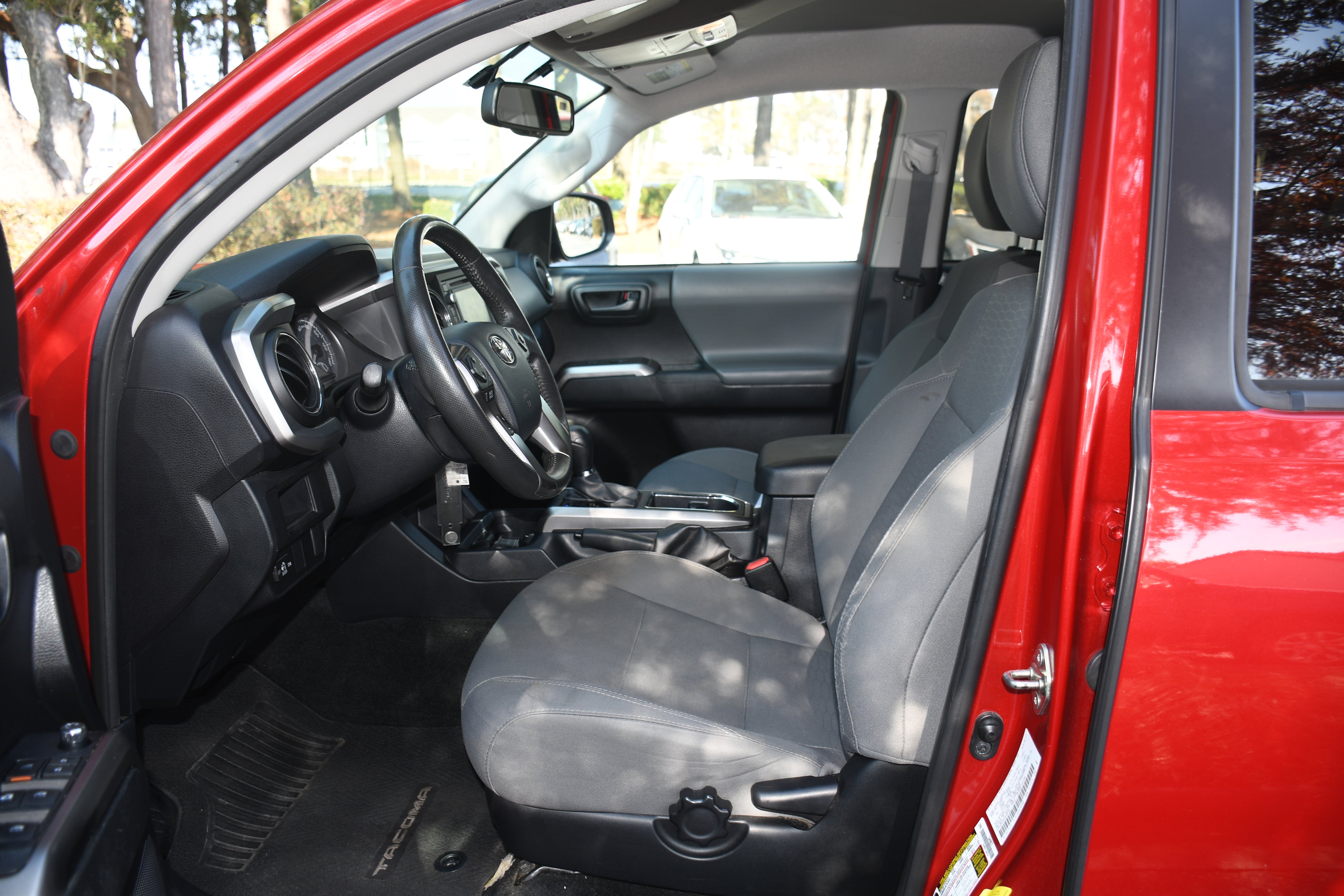 2017 Toyota Tacoma TRD Sport