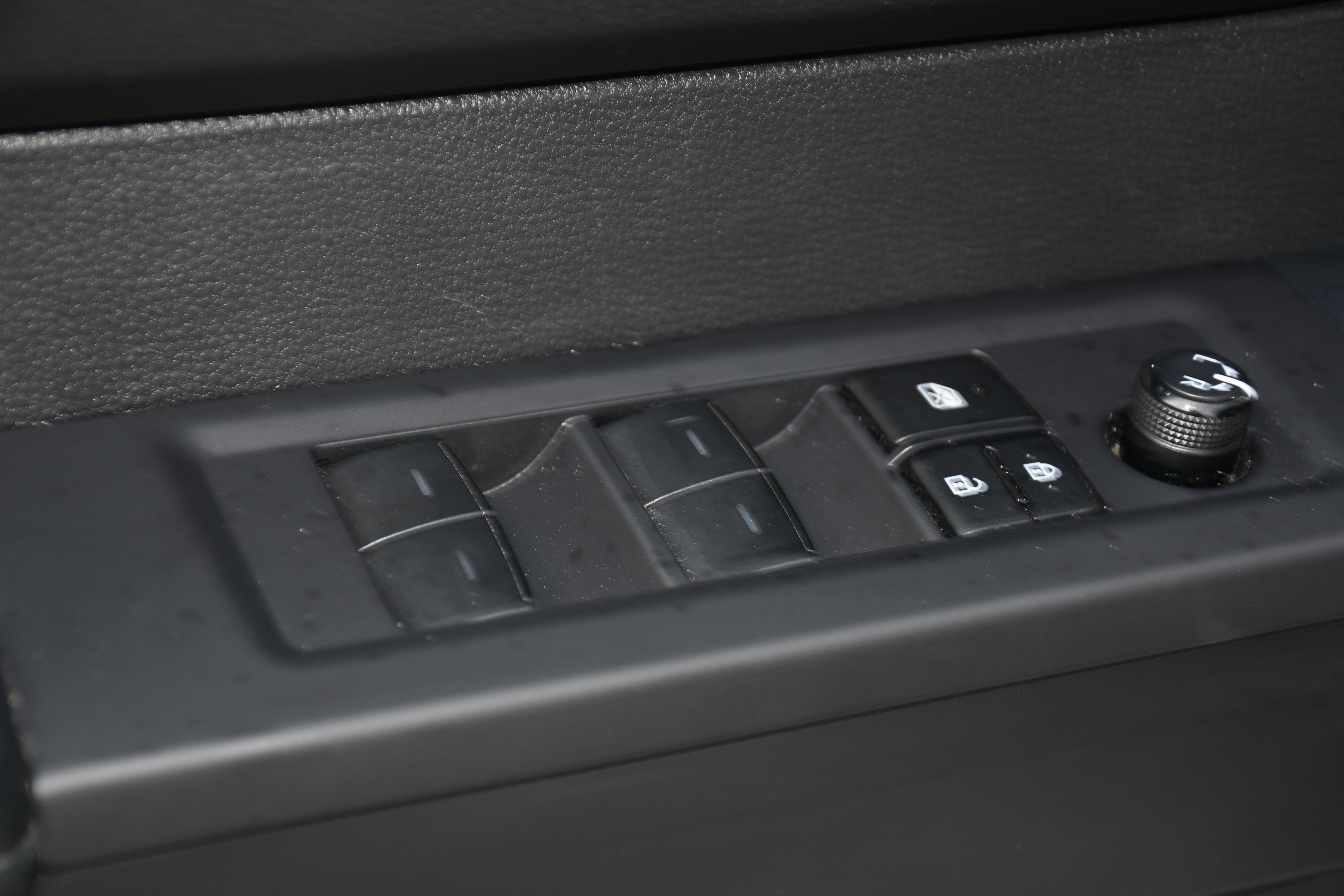 2025 Toyota Tundra SR