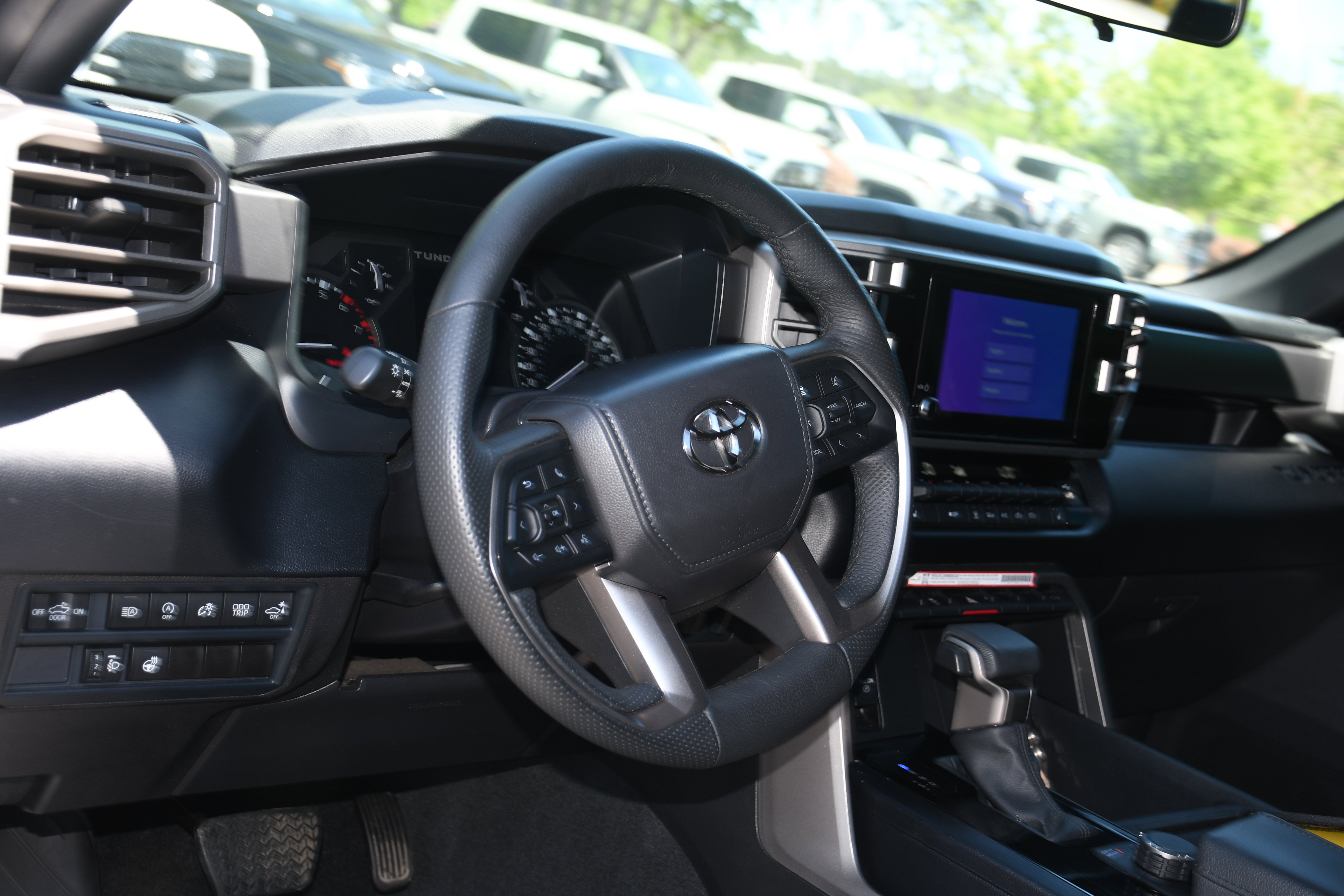 2025 Toyota Tundra SR5