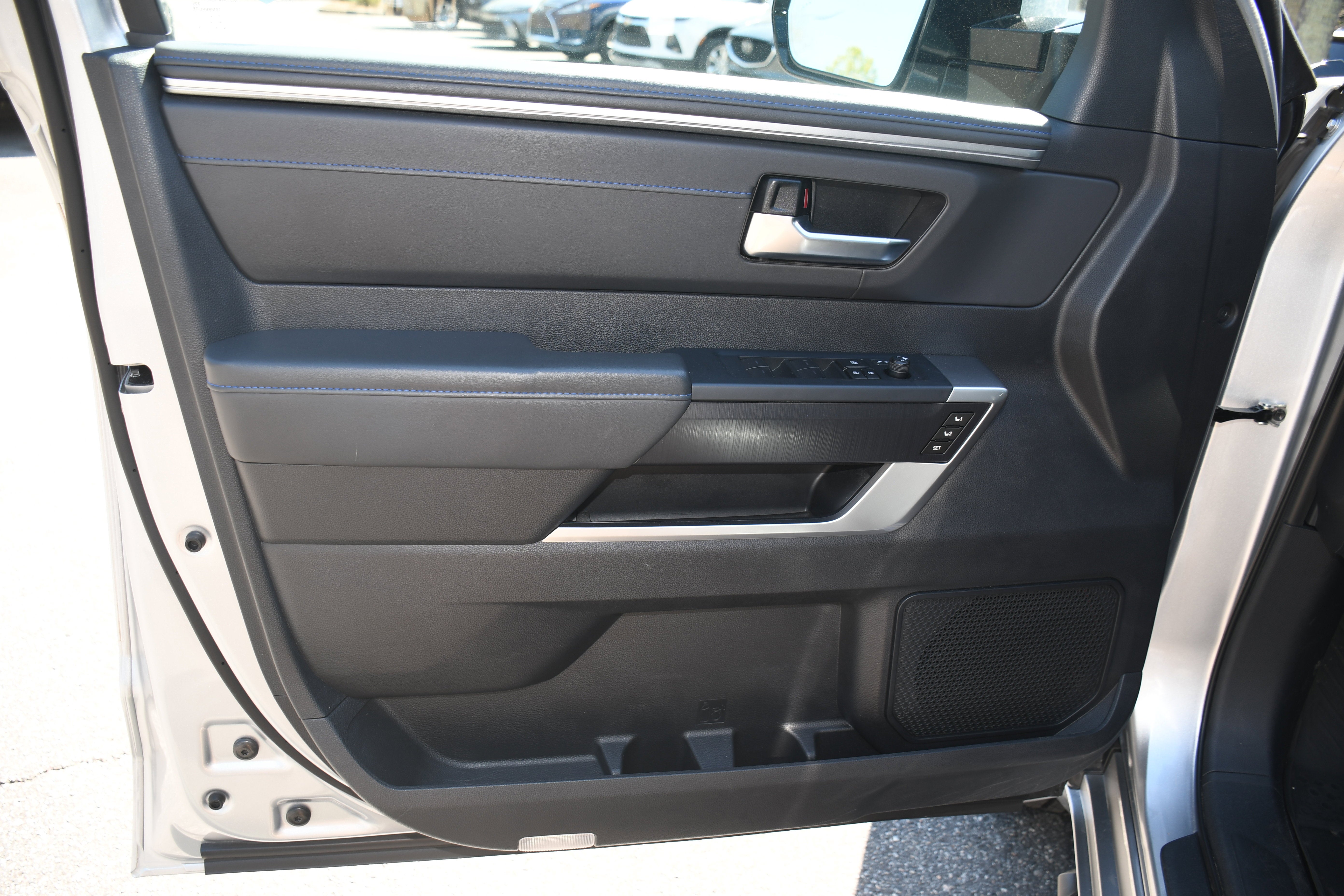 2023 Toyota Tundra Platinum Hybrid