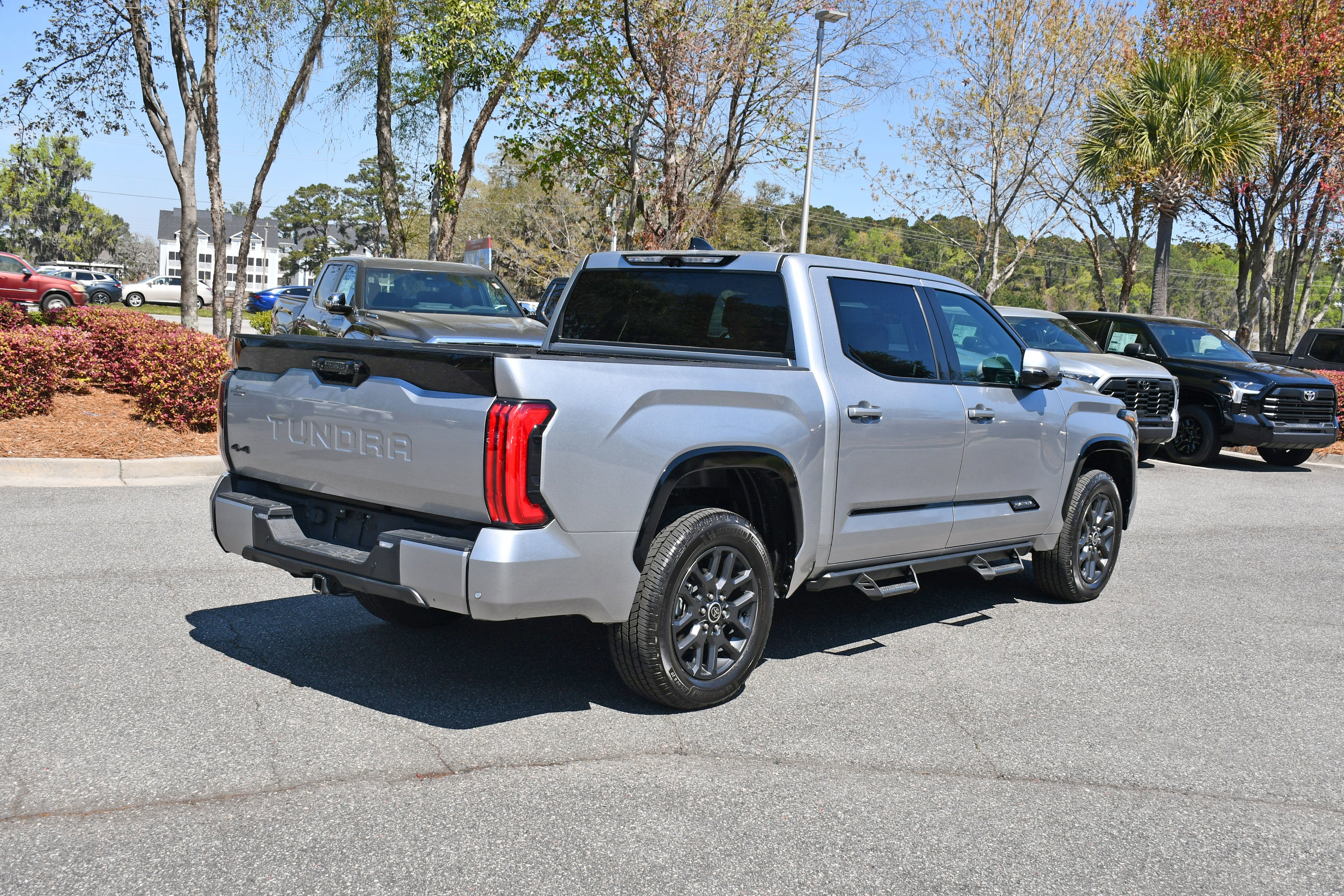 2023 Toyota Tundra Platinum Hybrid
