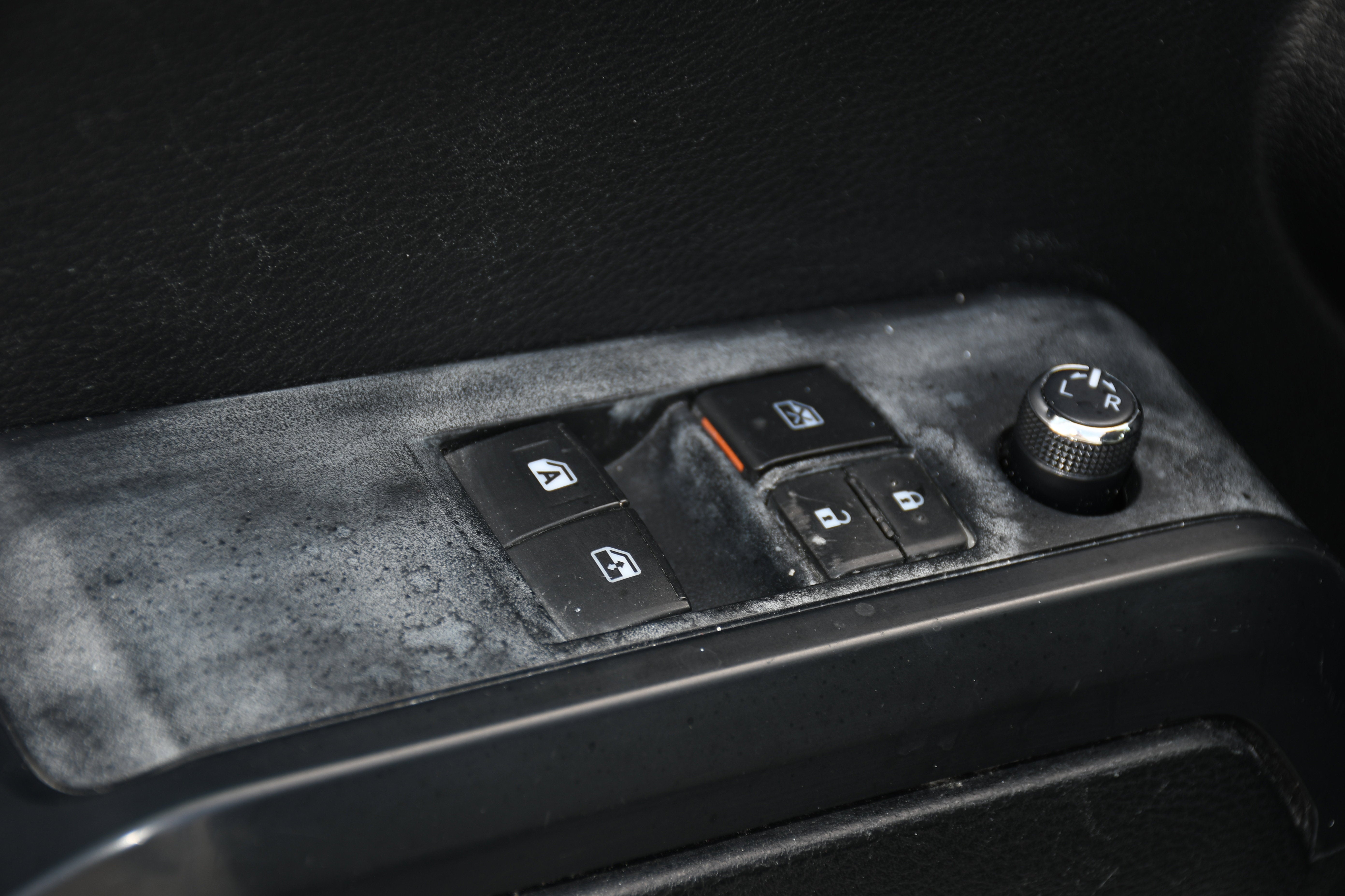 2017 Toyota Tacoma SR