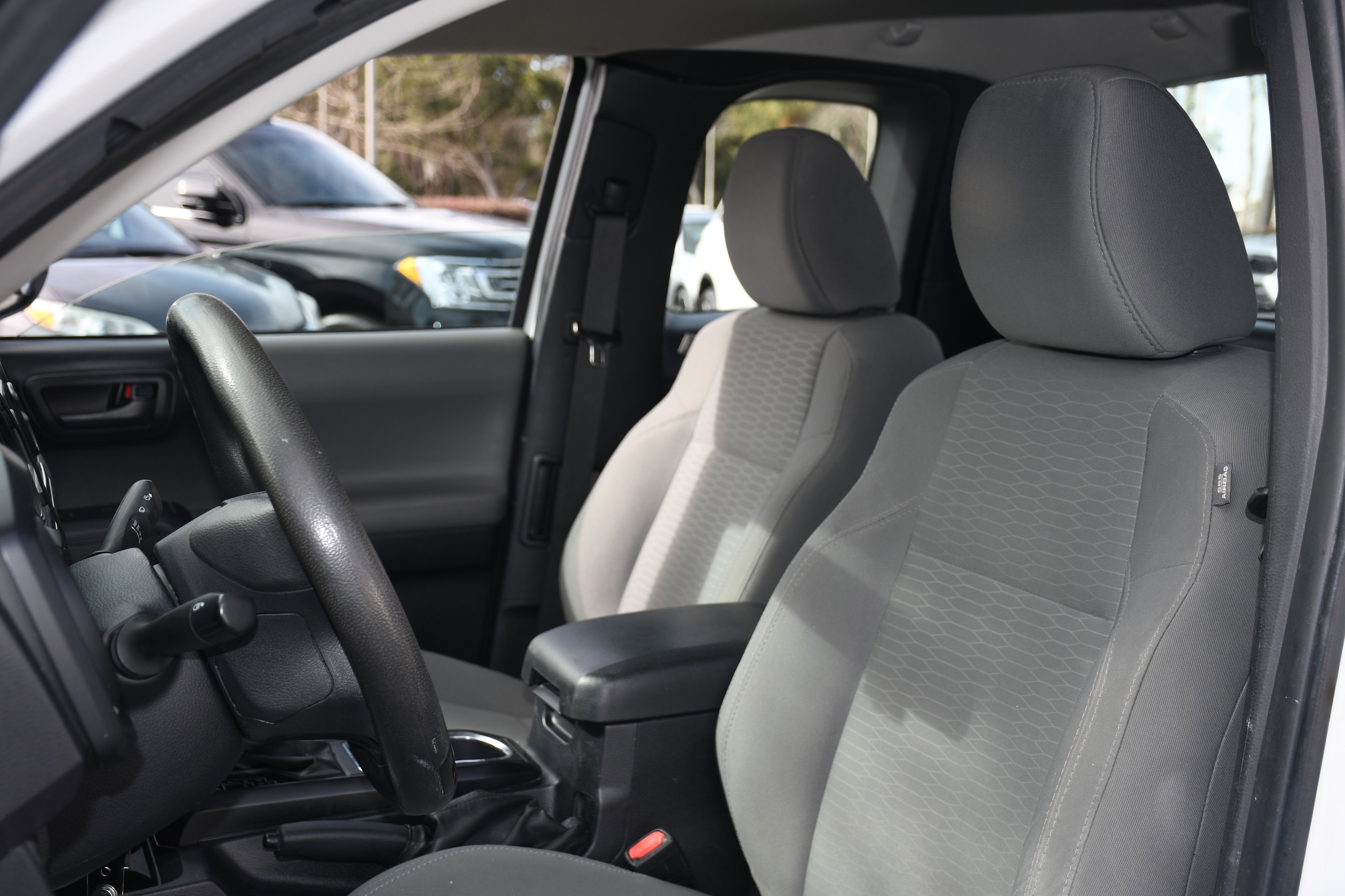 2017 Toyota Tacoma SR