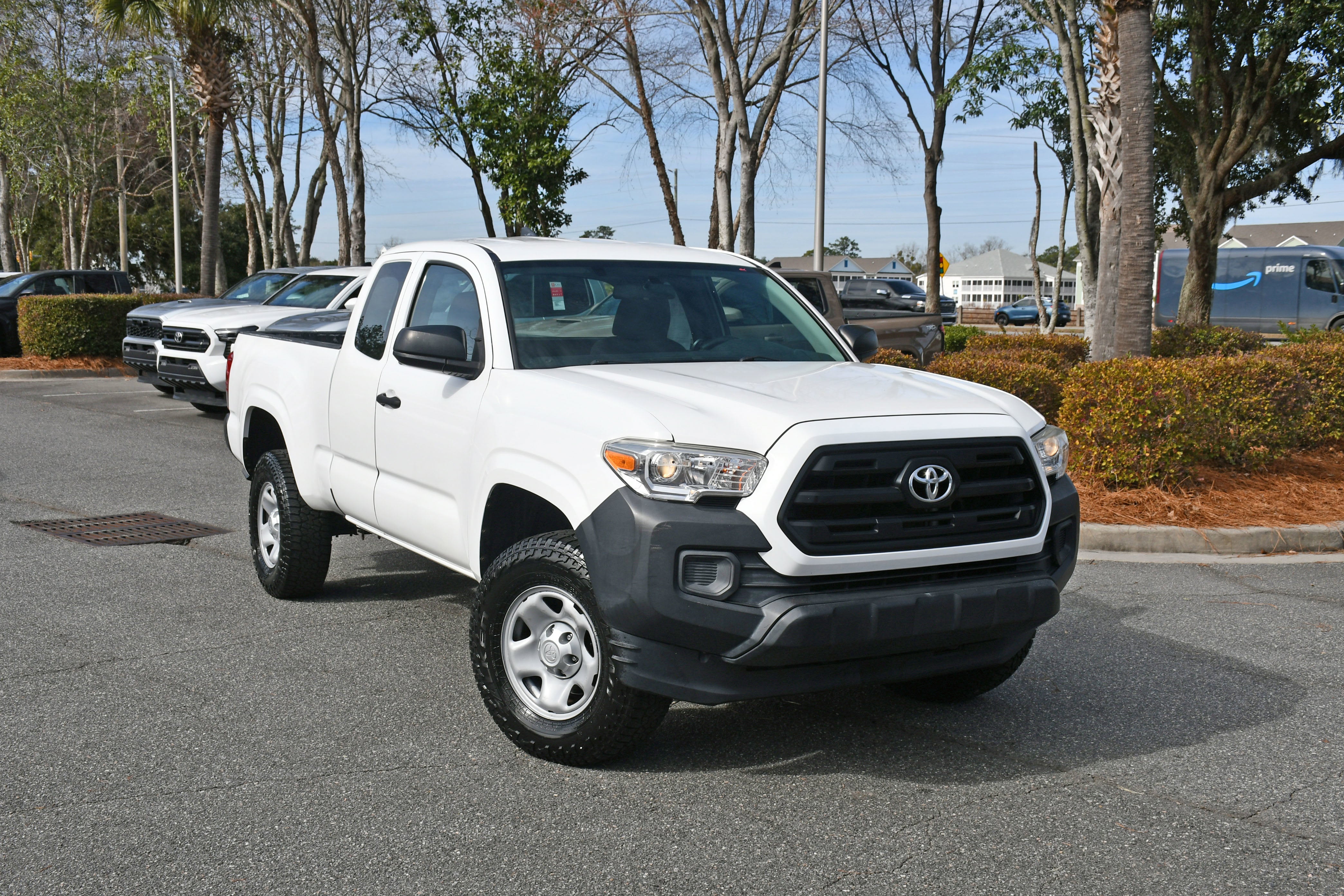 2017 Toyota Tacoma SR