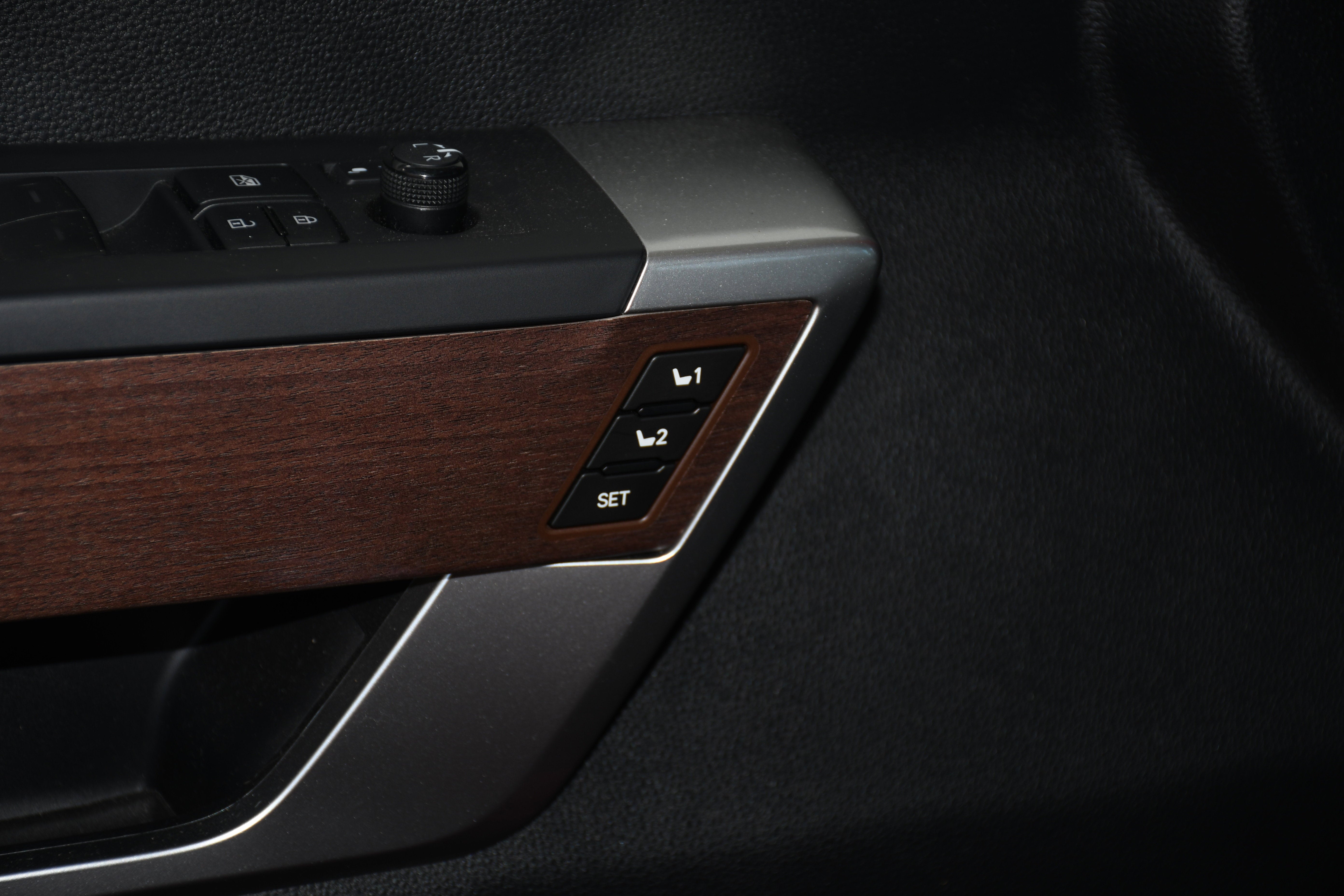 2023 Toyota Tundra Capstone Hybrid