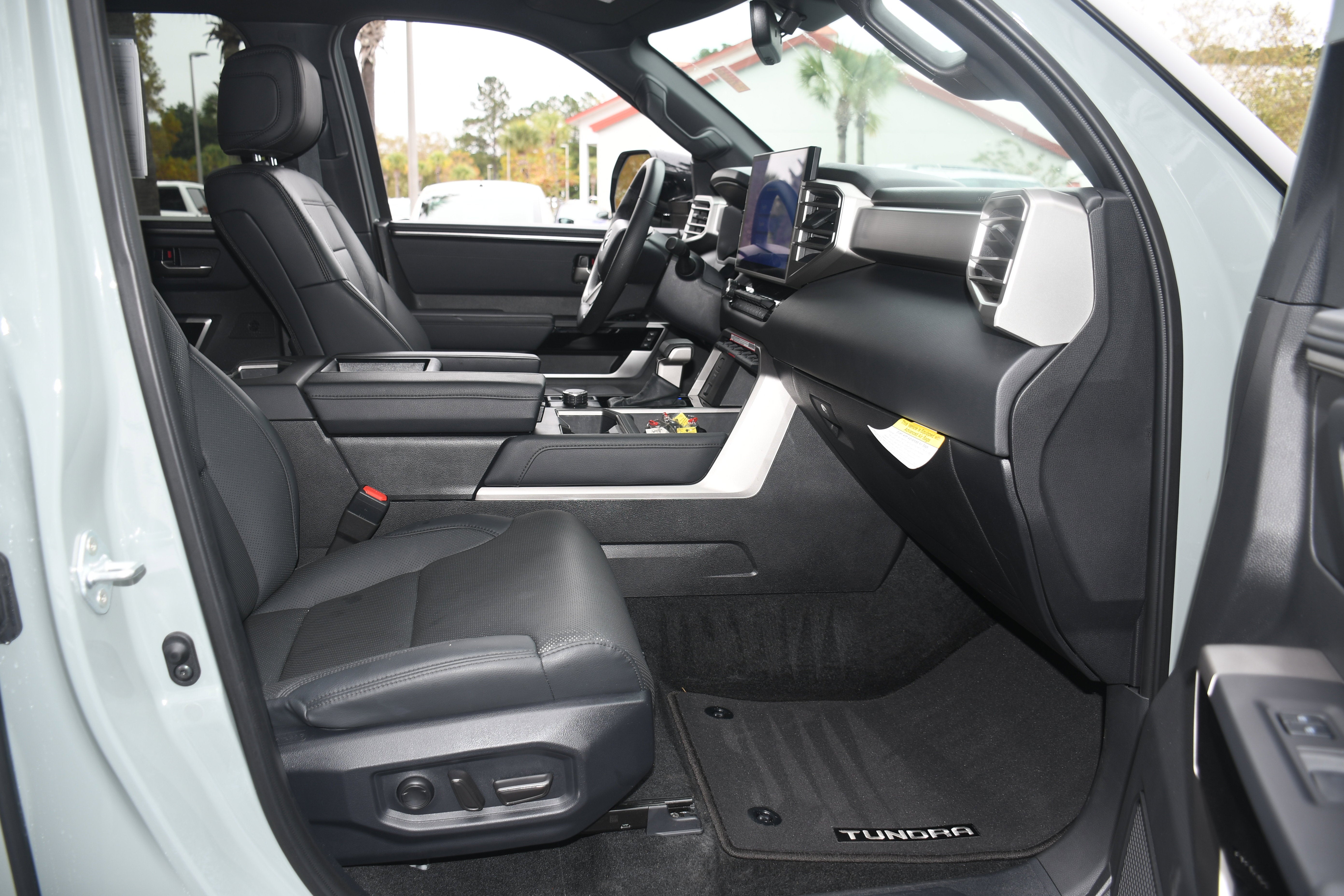 2025 Toyota Tundra Limited Hybrid