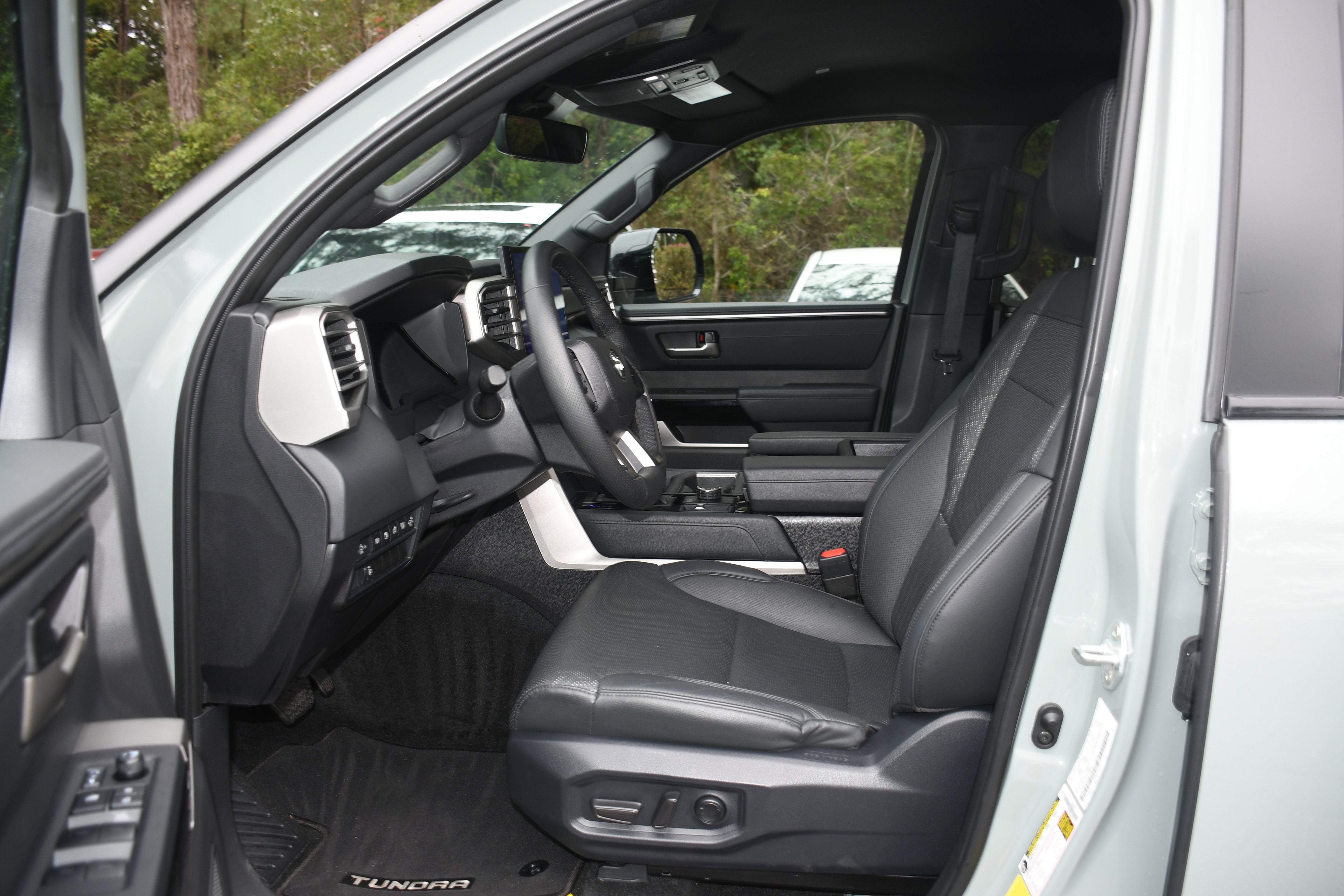 2025 Toyota Tundra Limited Hybrid