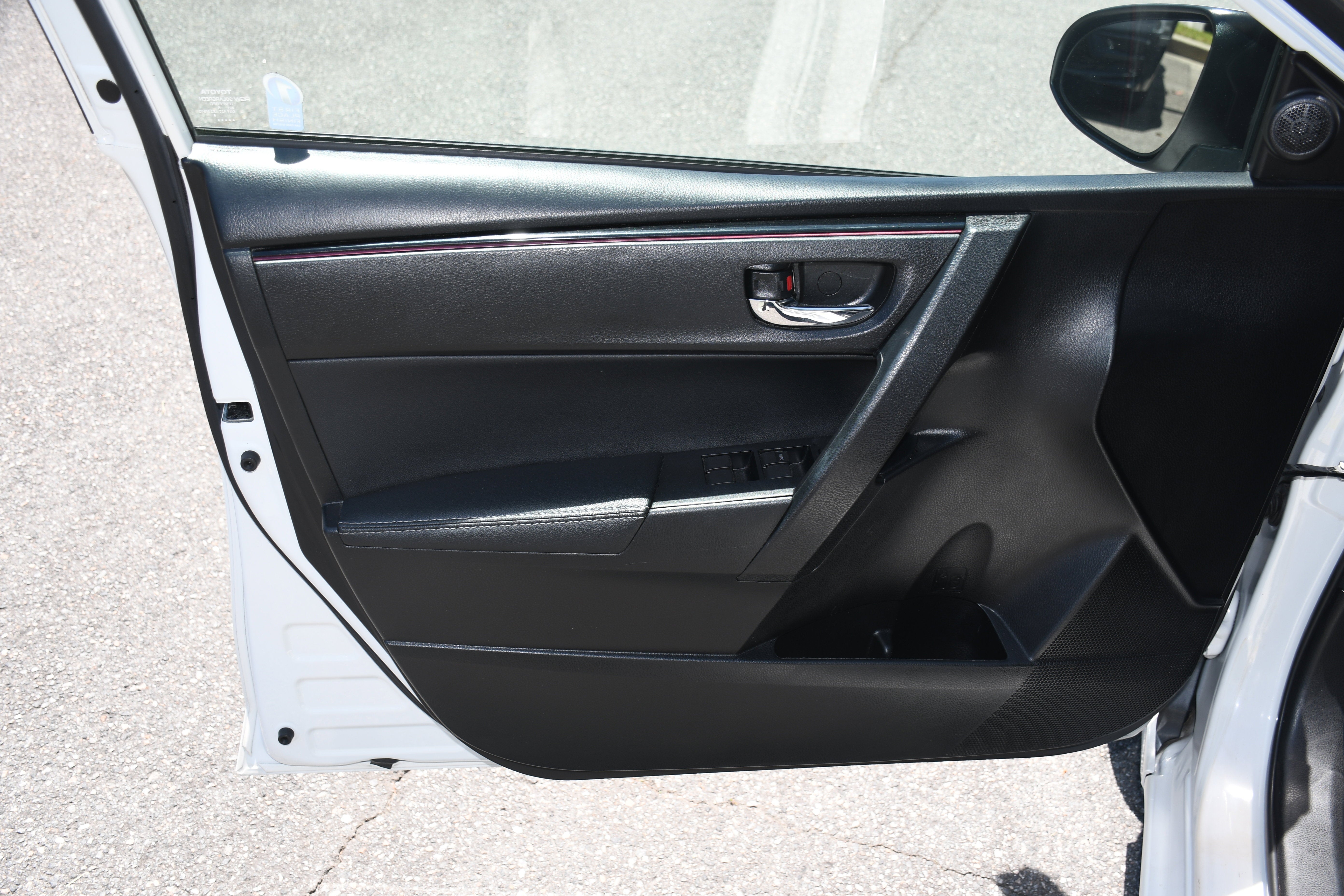 2017 Toyota Corolla SE SPECIAL EDITIO