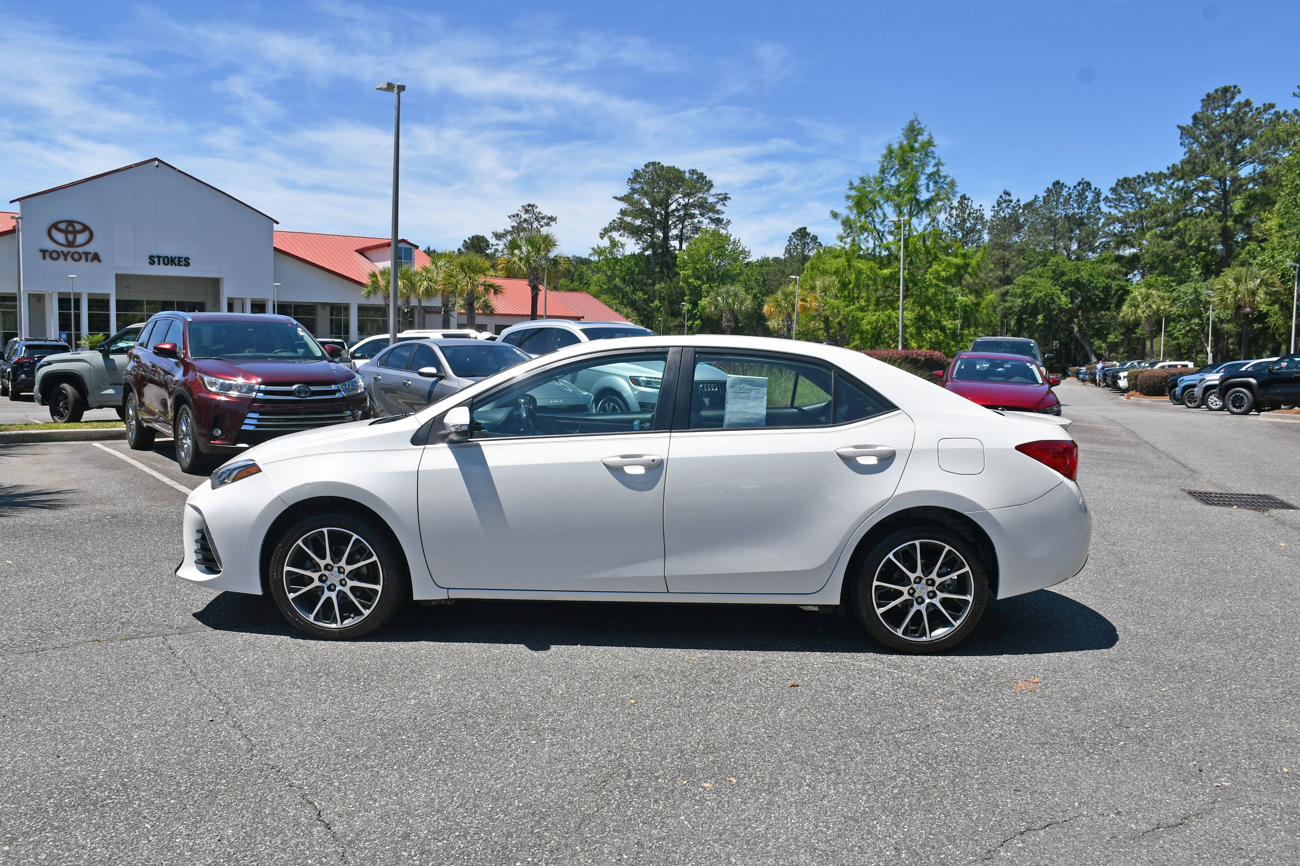 2017 Toyota Corolla SE SPECIAL EDITIO