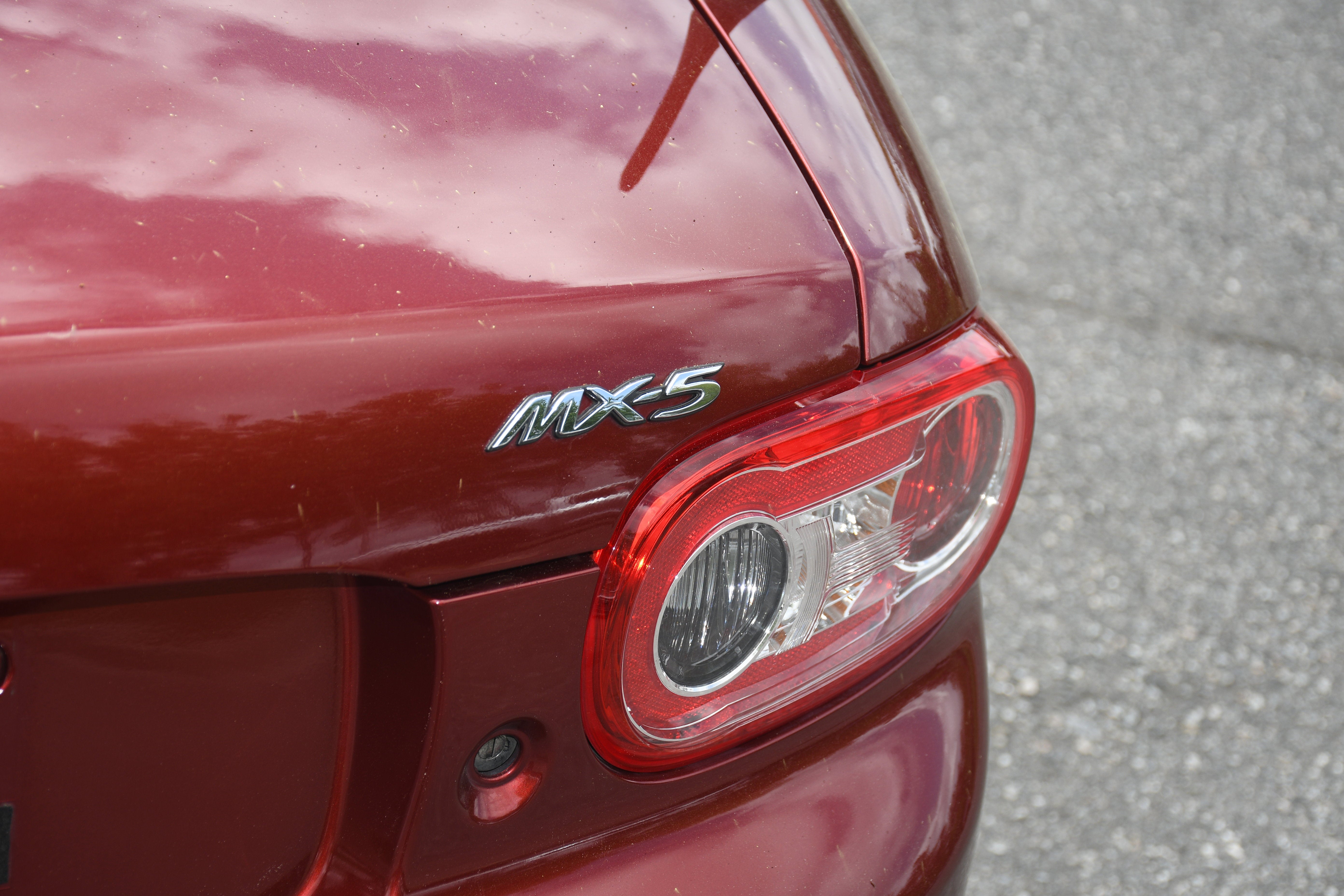 2009 Mazda Mazda MX-5 Miata Sport