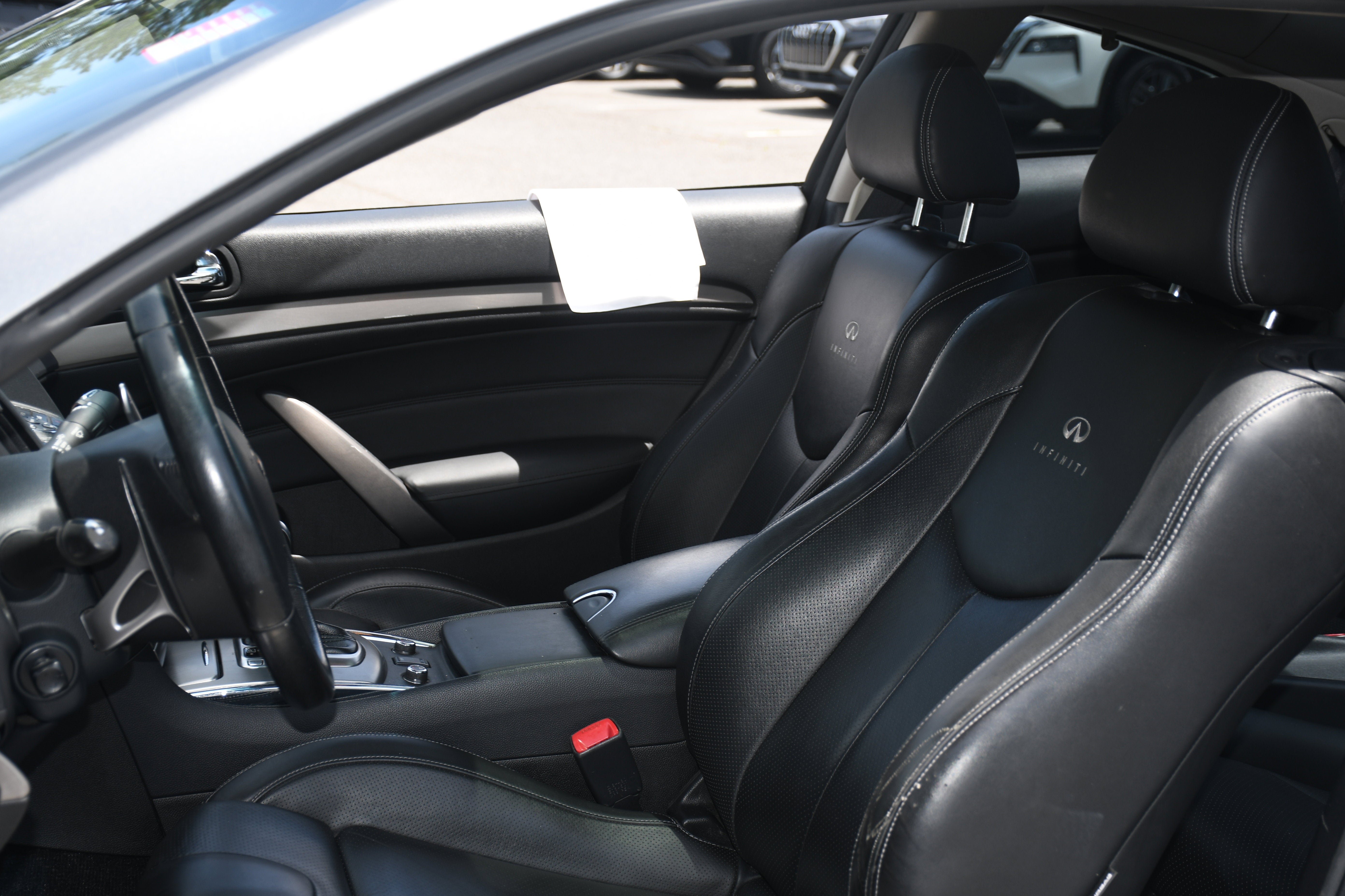 2012 INFINITI G37 Coupe x