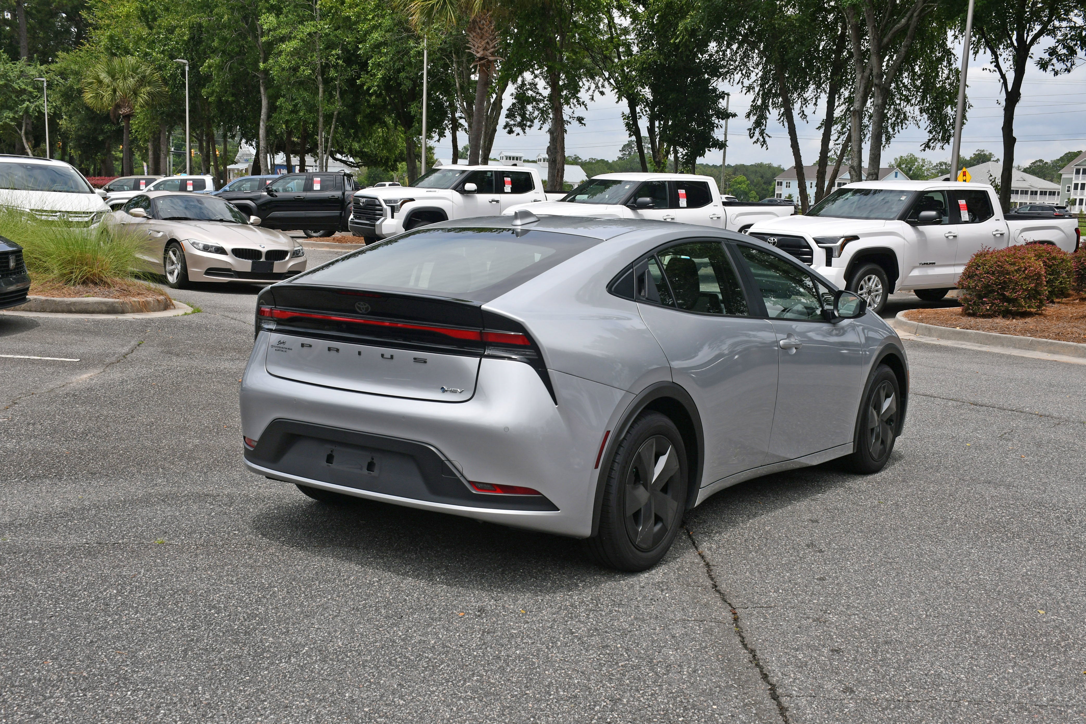 2025 Toyota Prius LE