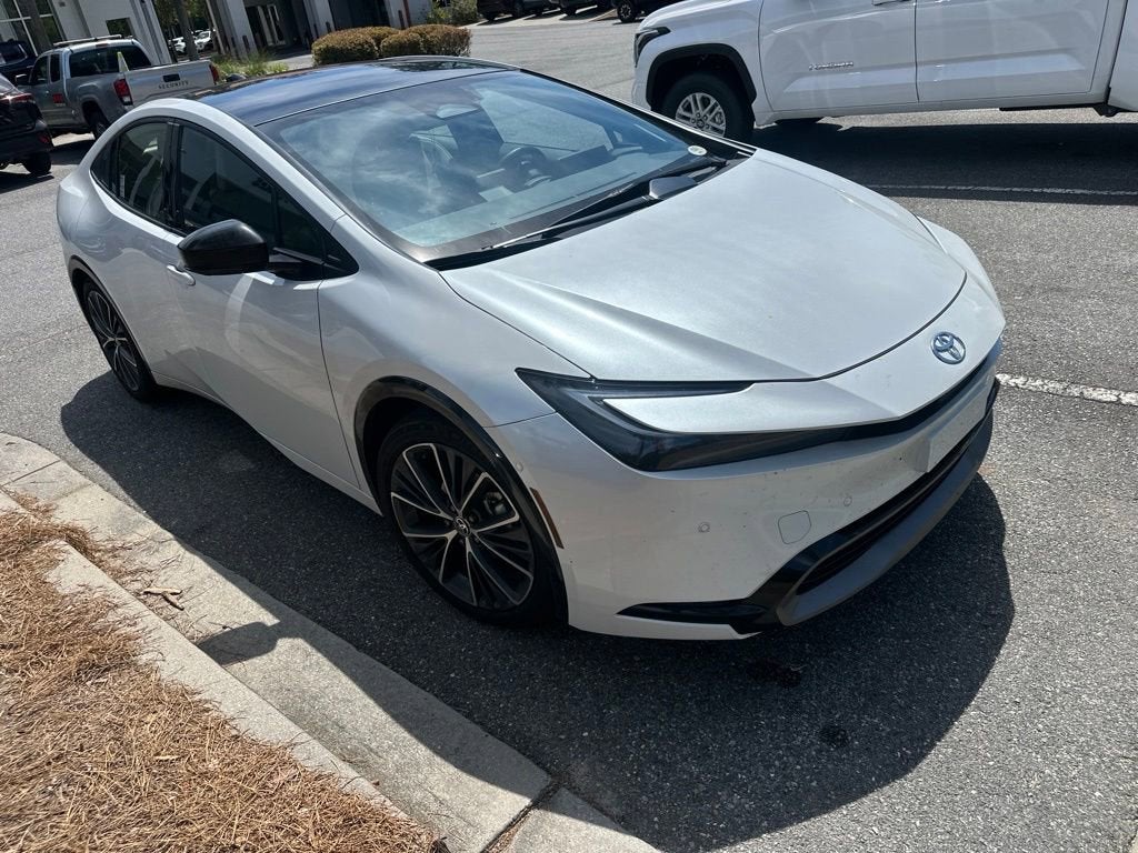 2024 Toyota Prius LE