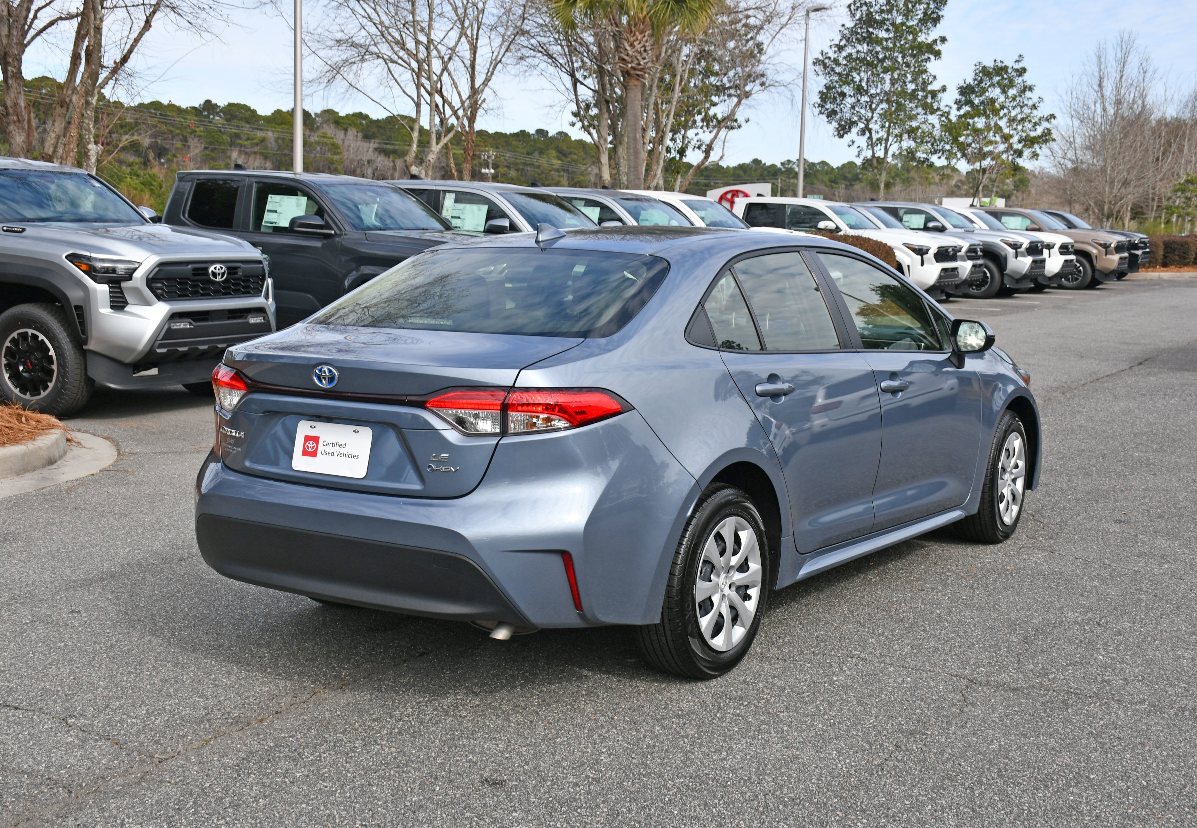 2025 Toyota Corolla Hybrid LE