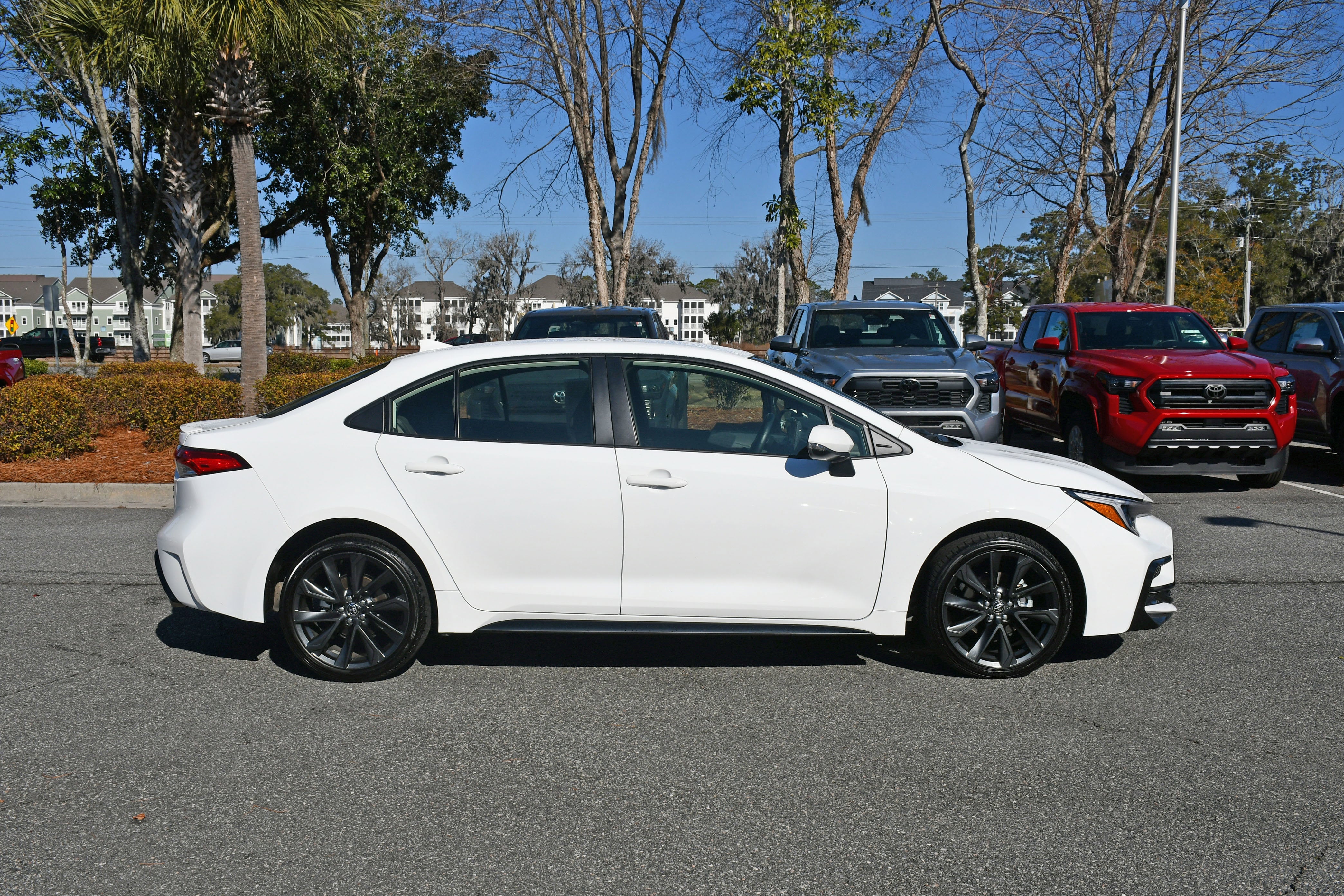 2025 Toyota Corolla Hybrid SE