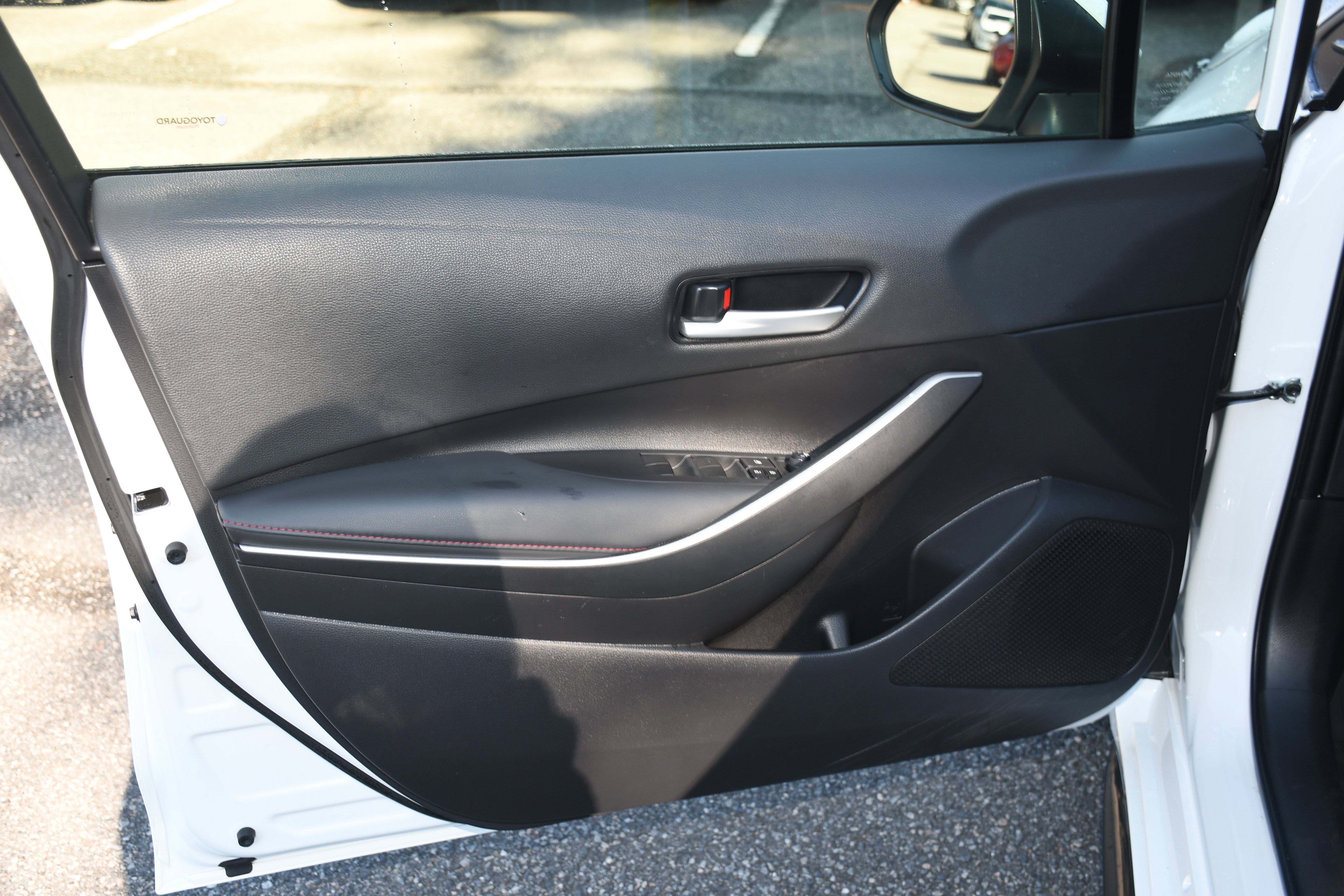 2025 Toyota Corolla Hybrid SE