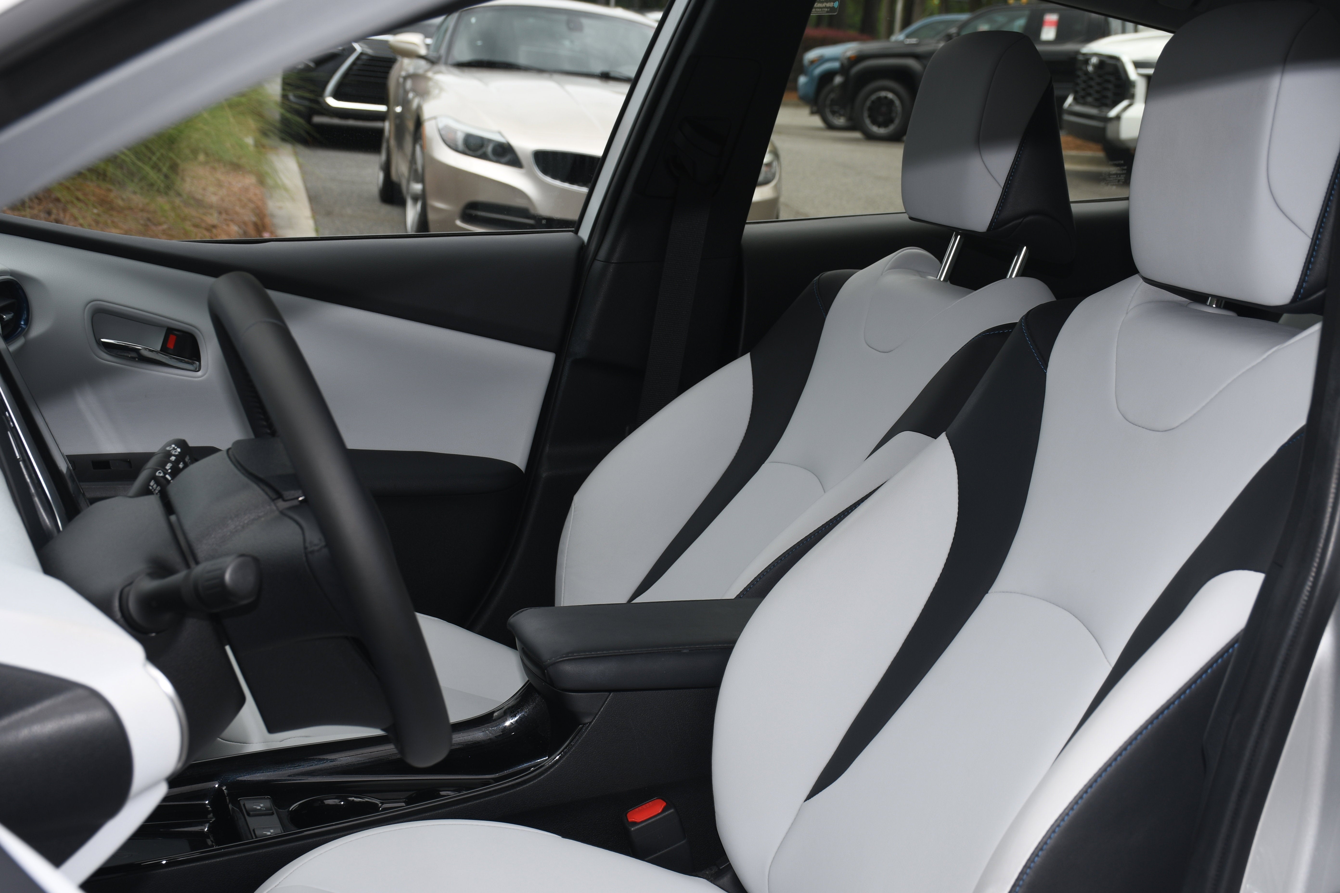 2022 Toyota Prius Limited