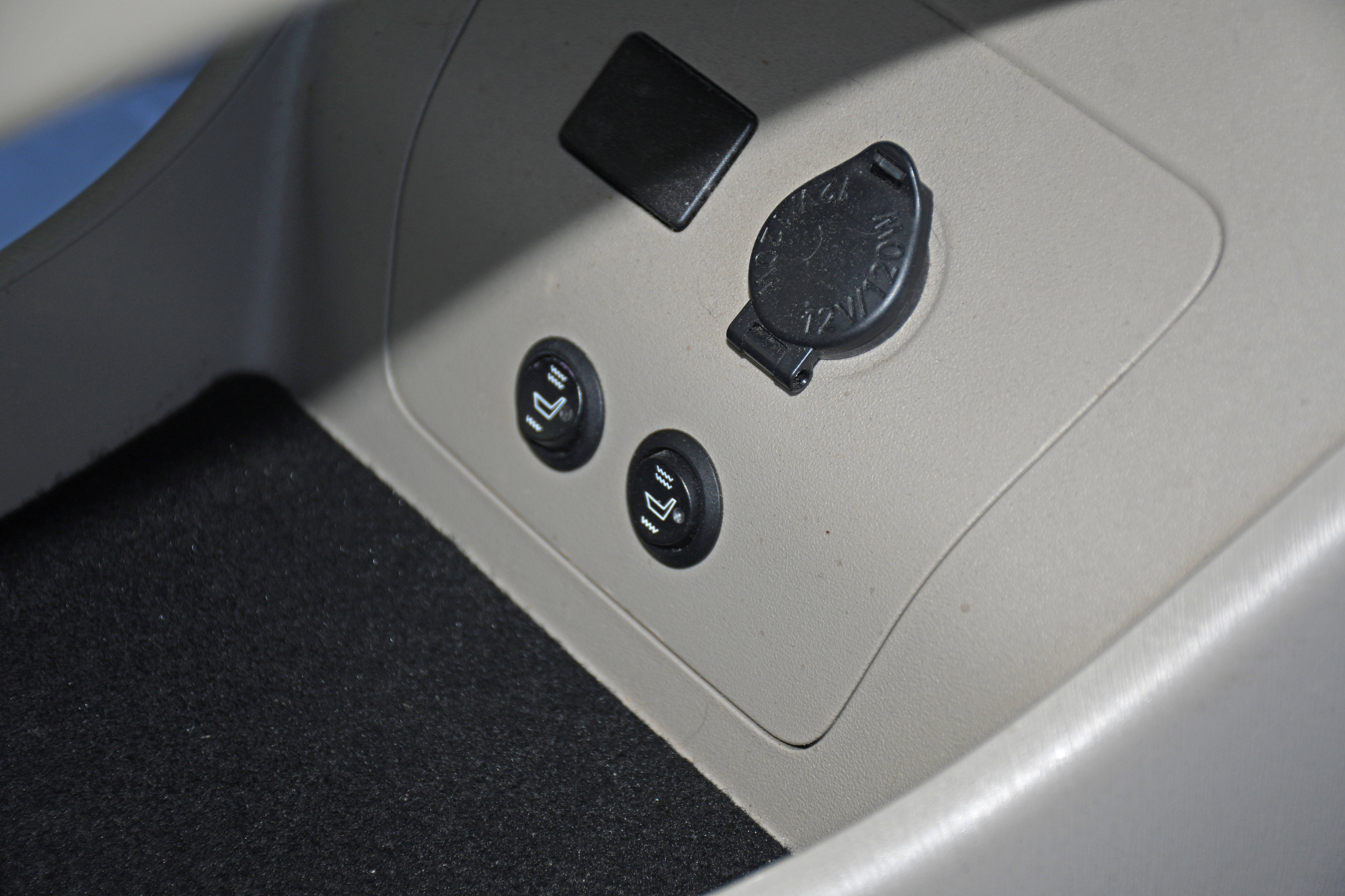 2015 Toyota Prius 5DR HB THREE (NAT