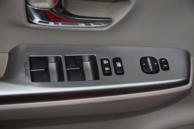 2017 Toyota Prius v Four