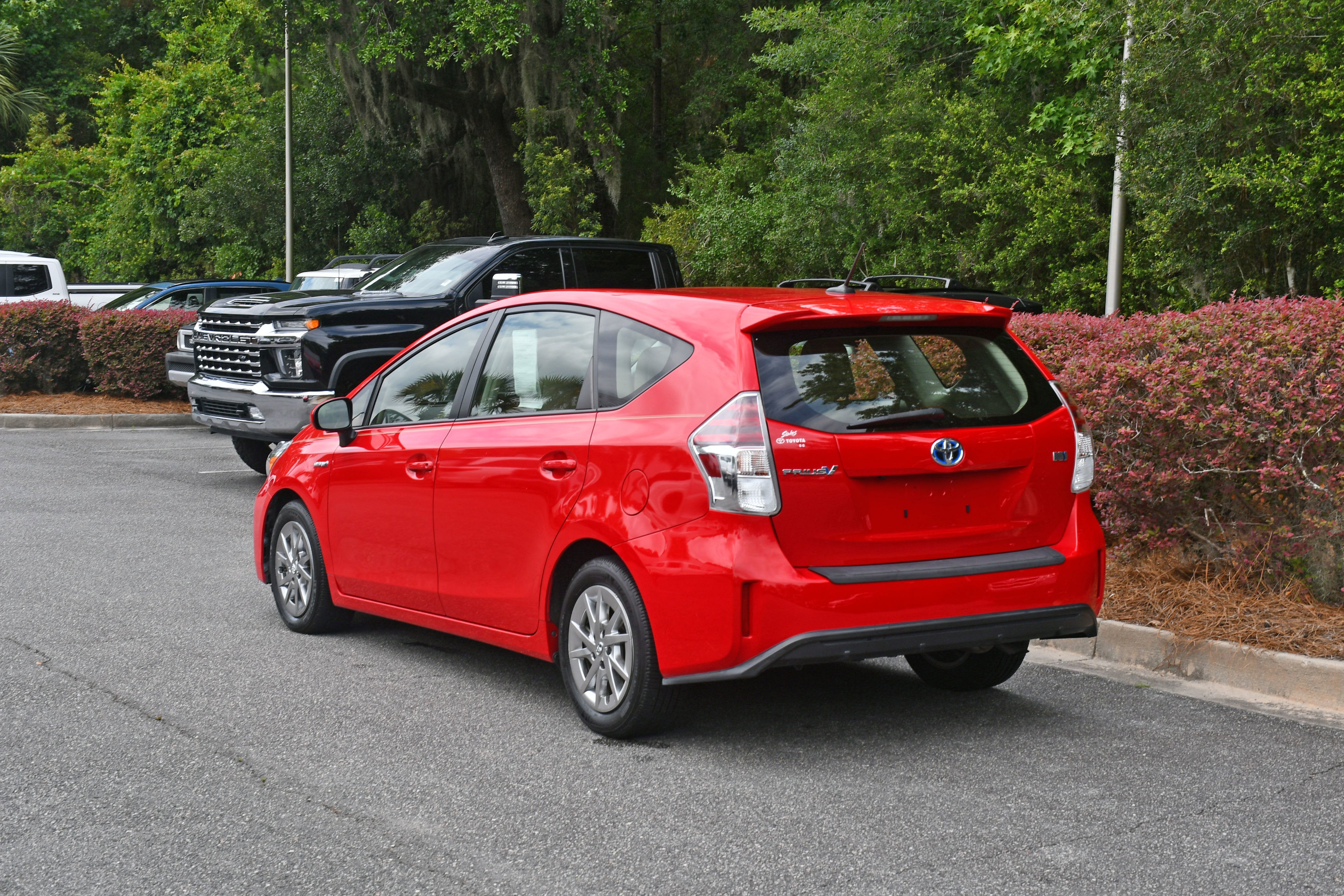 2017 Toyota Prius v Four