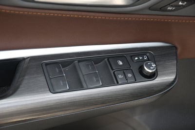 2023 Toyota Venza XLE