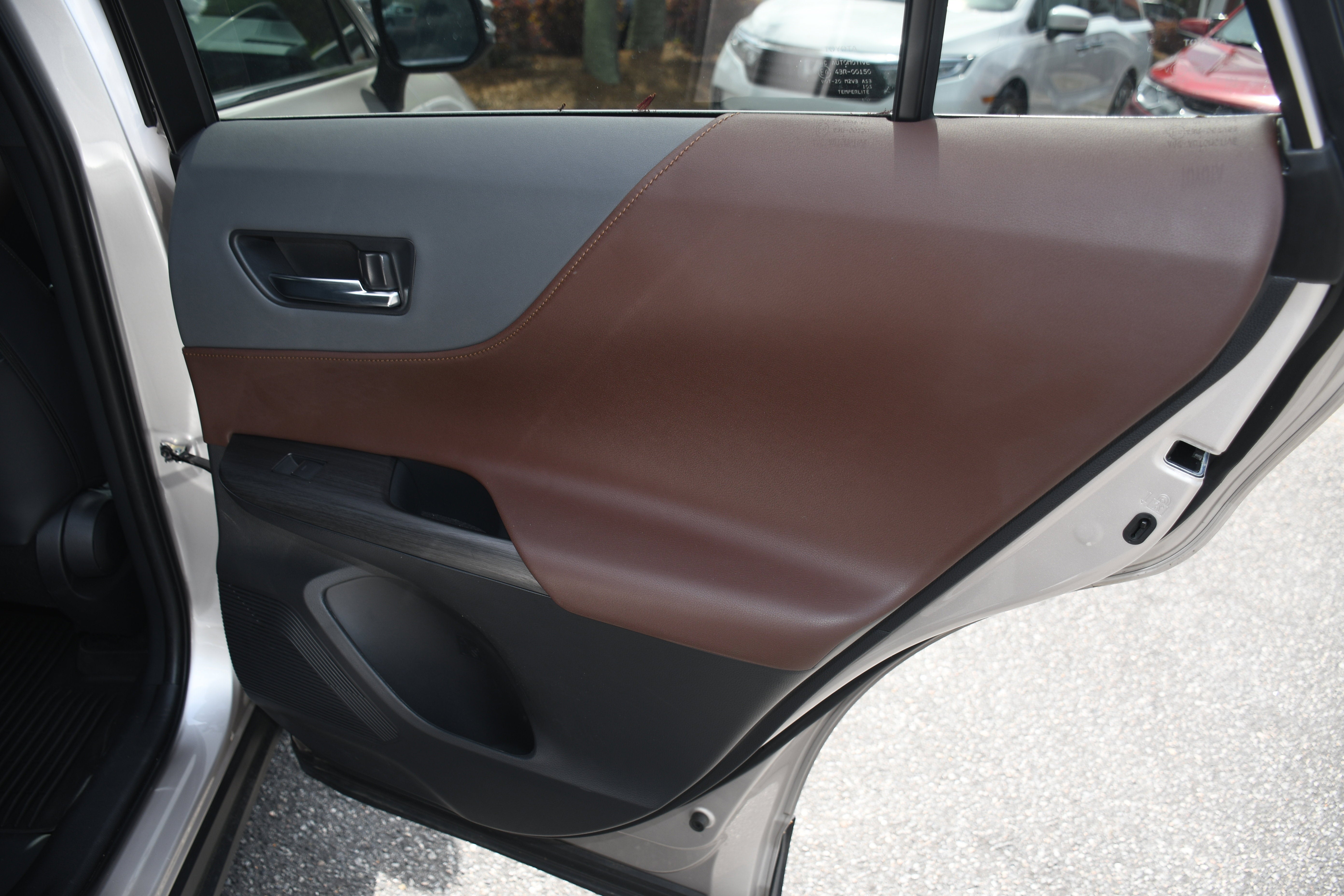 2023 Toyota Venza XLE