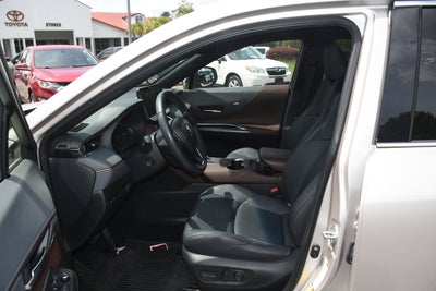 2023 Toyota Venza XLE