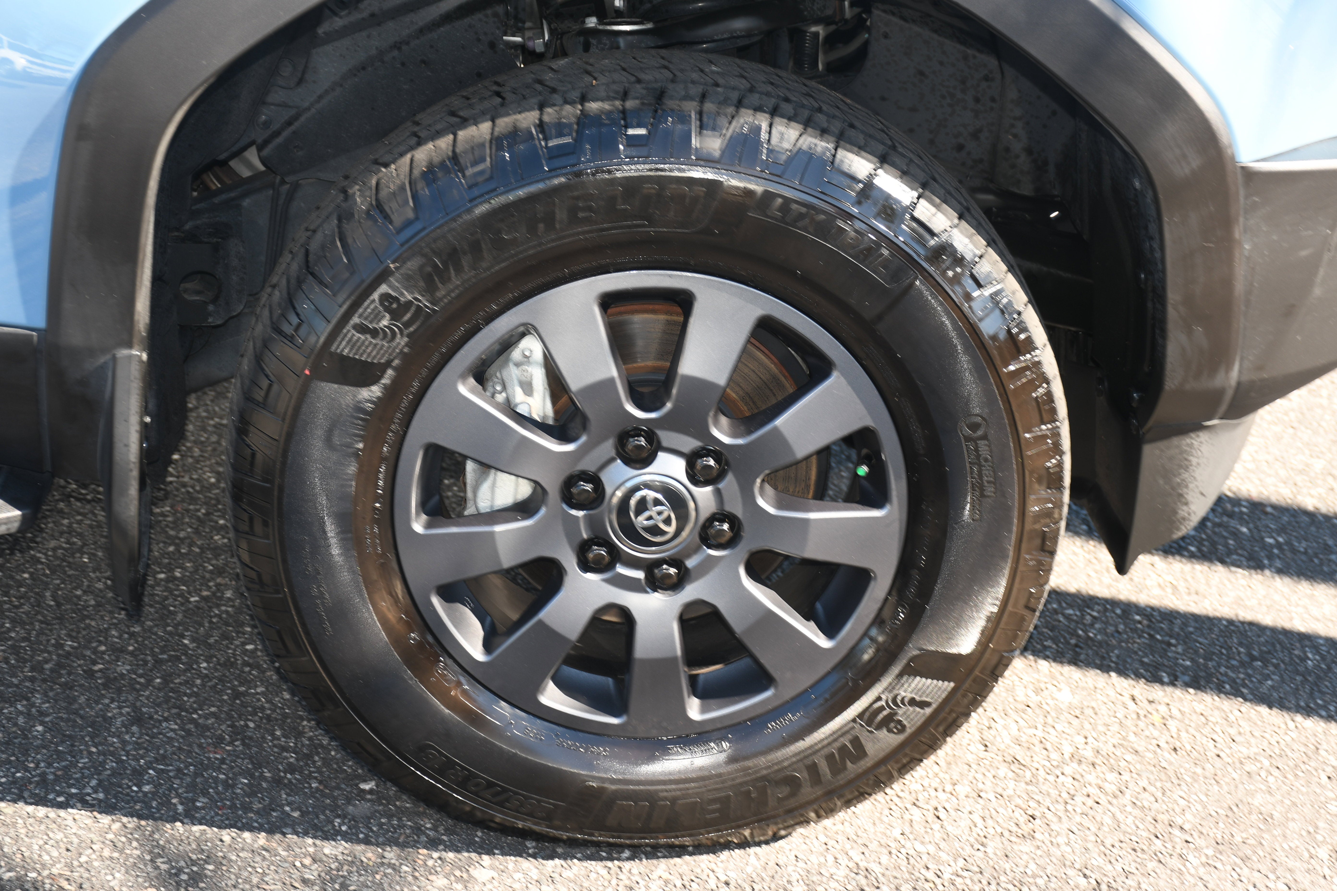 2024 Toyota Land Cruiser 4DR 4WD