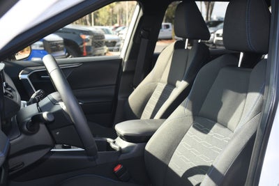 2025 Toyota RAV4 Hybrid SE