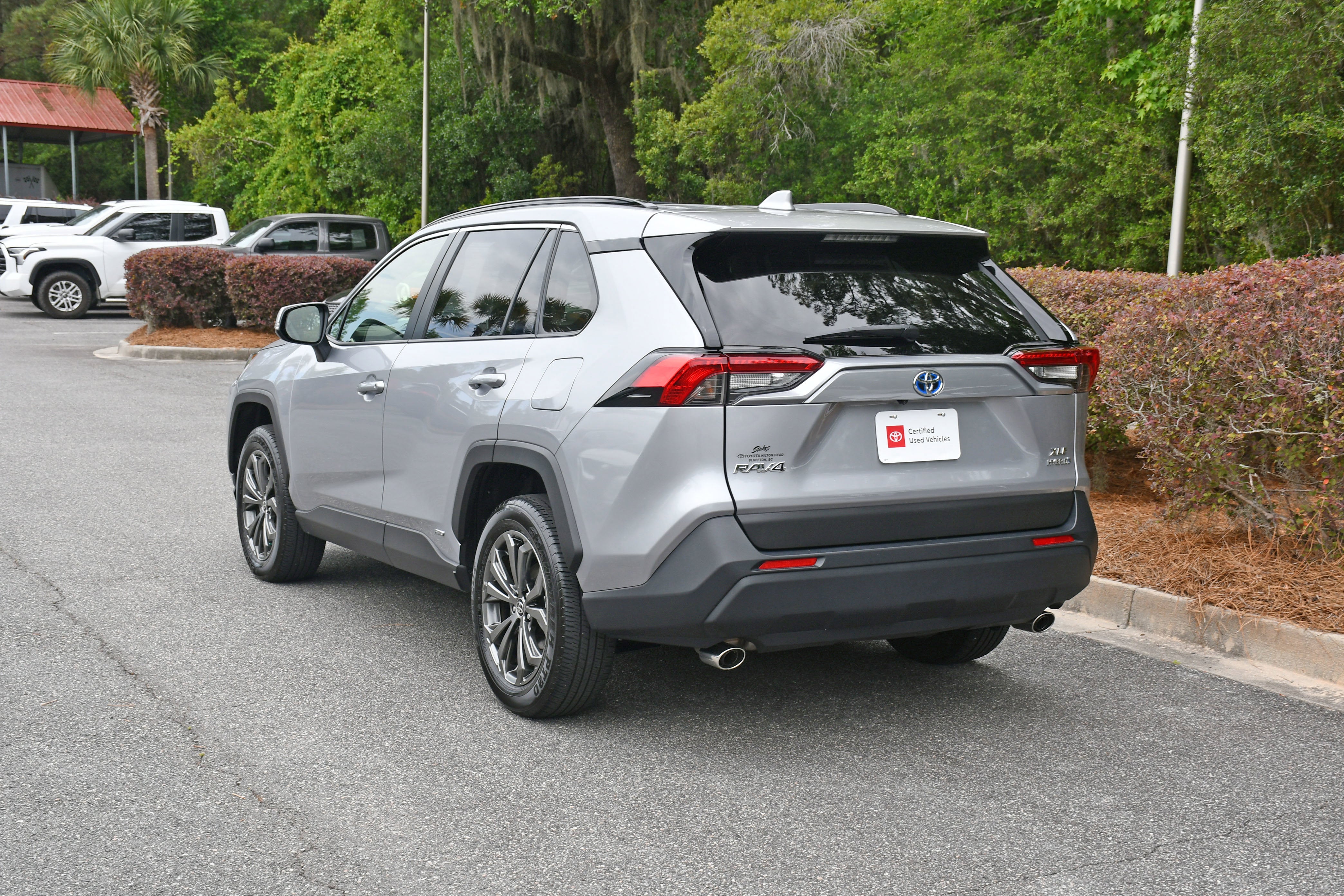 2023 Toyota RAV4 Hybrid XLE Premium