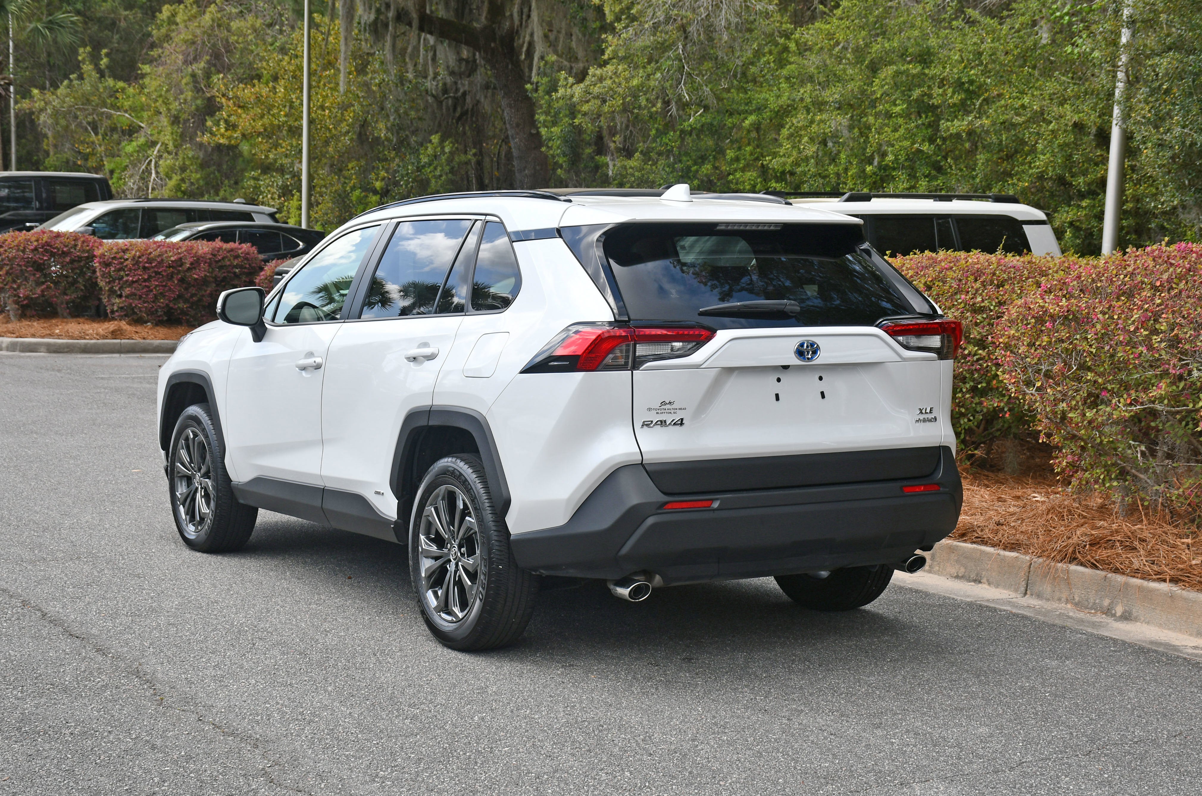 2024 Toyota RAV4 Hybrid XLE Premium