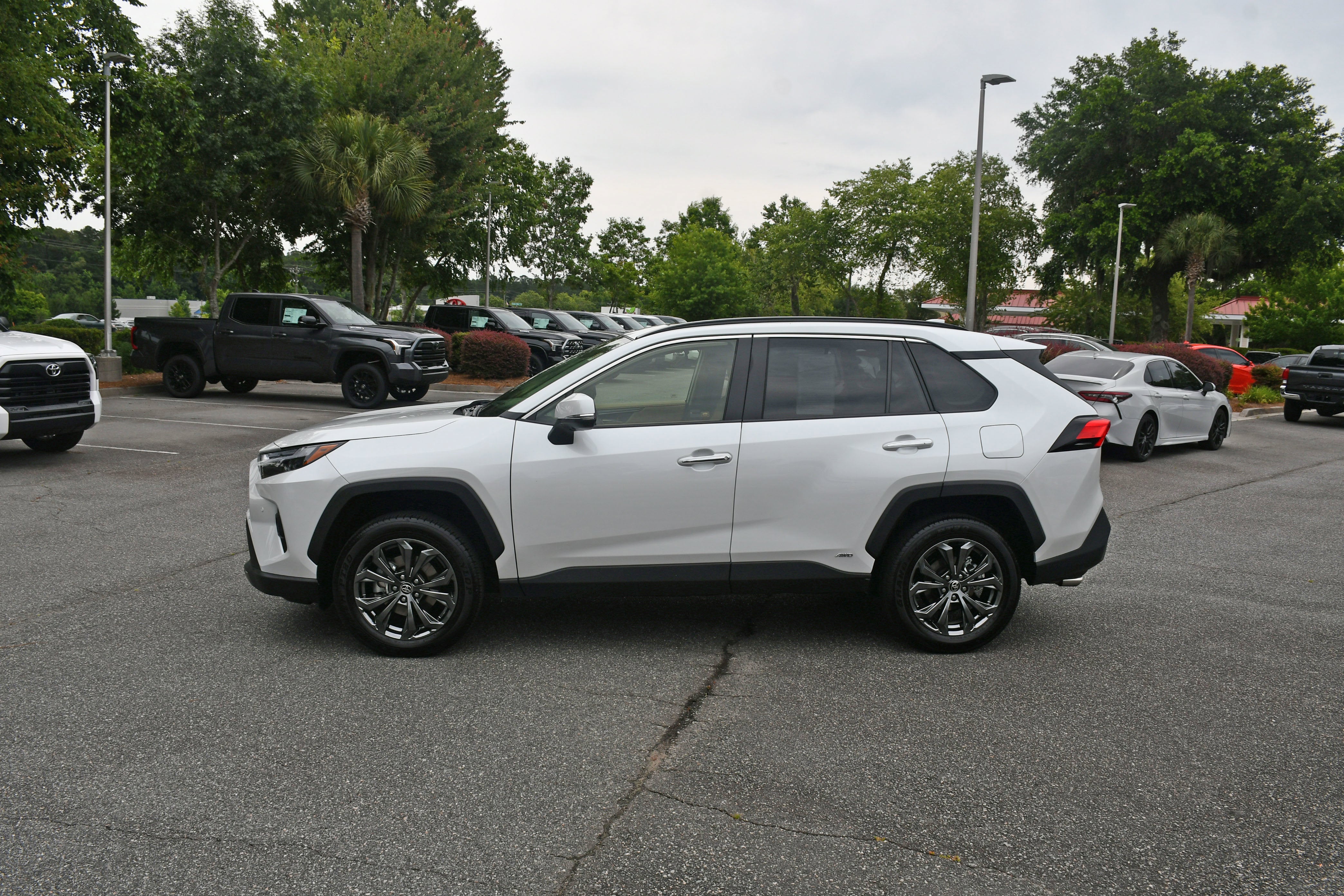 2024 Toyota RAV4 Hybrid Limited