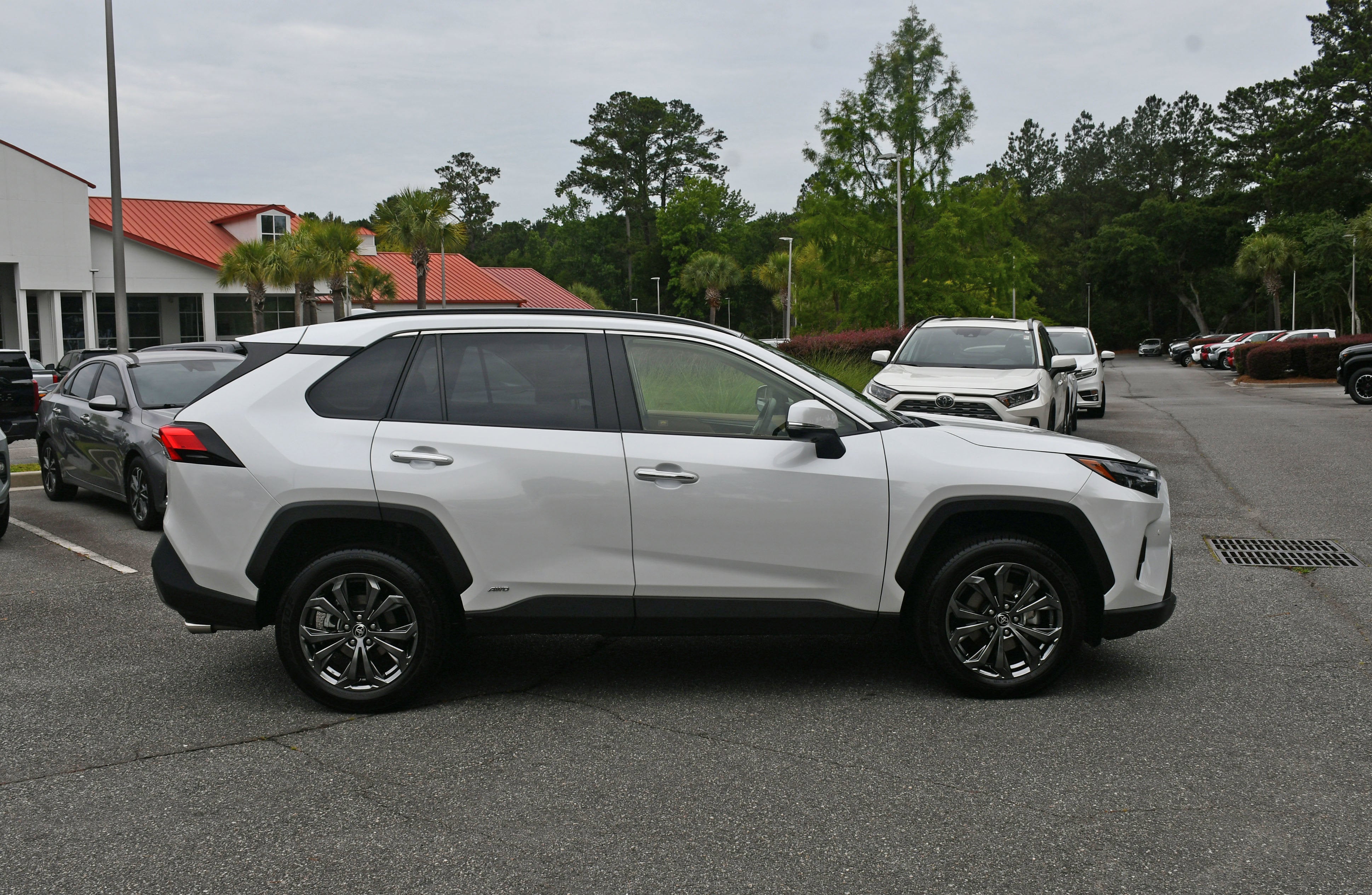 2024 Toyota RAV4 Hybrid Limited