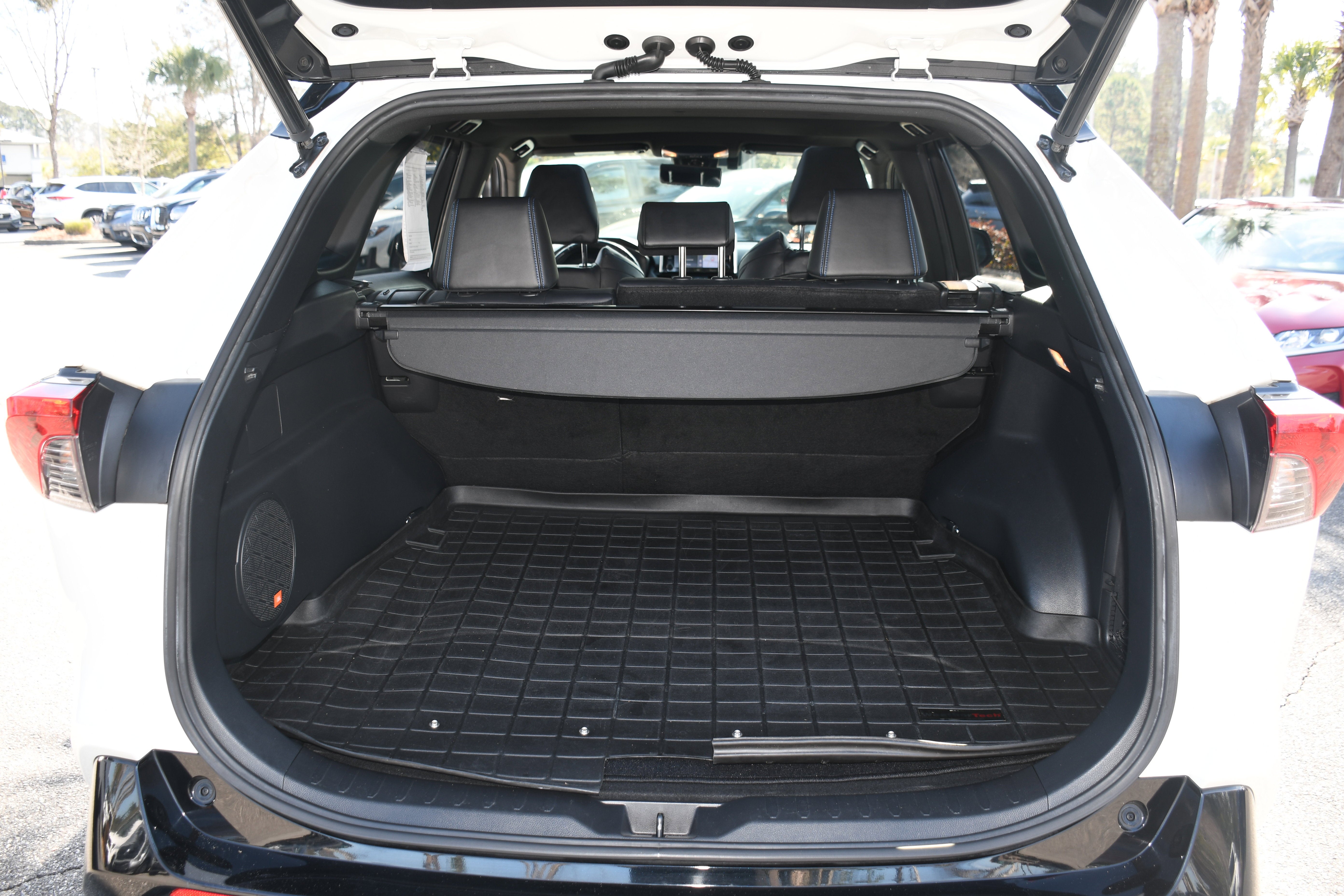 2019 Toyota RAV4 Hybrid XSE