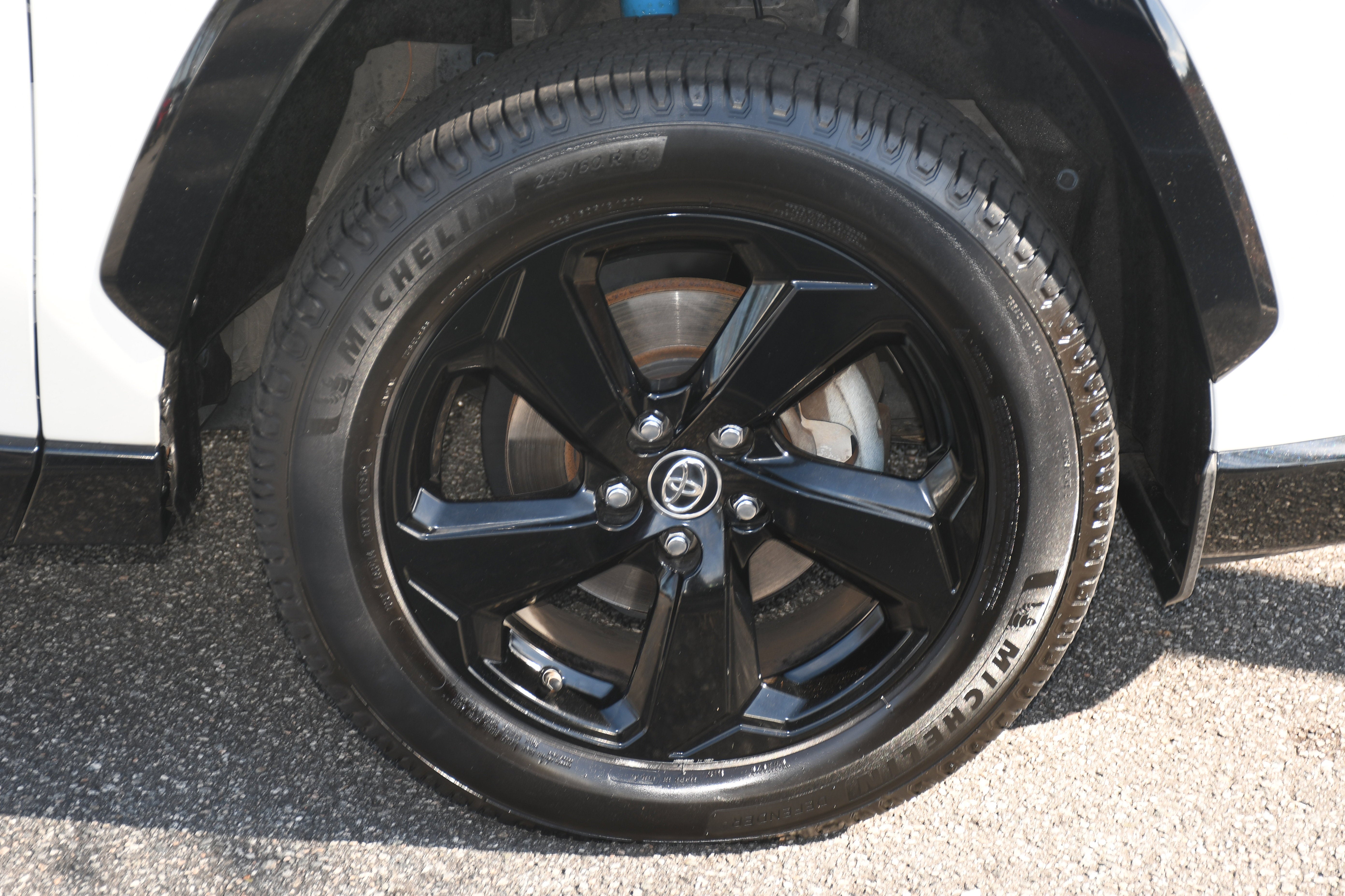 2019 Toyota RAV4 Hybrid XSE