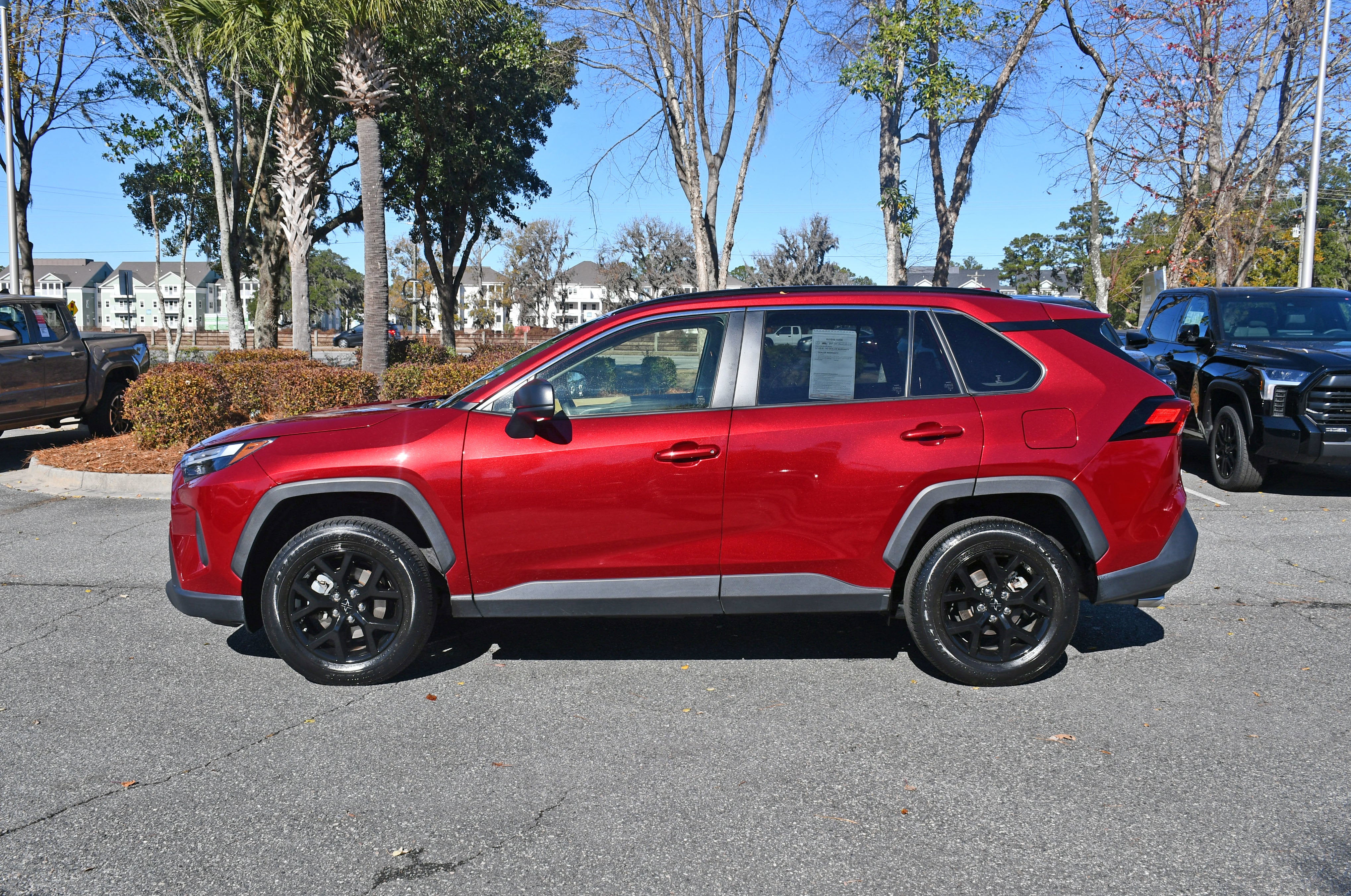 2023 Toyota RAV4 Hybrid LE