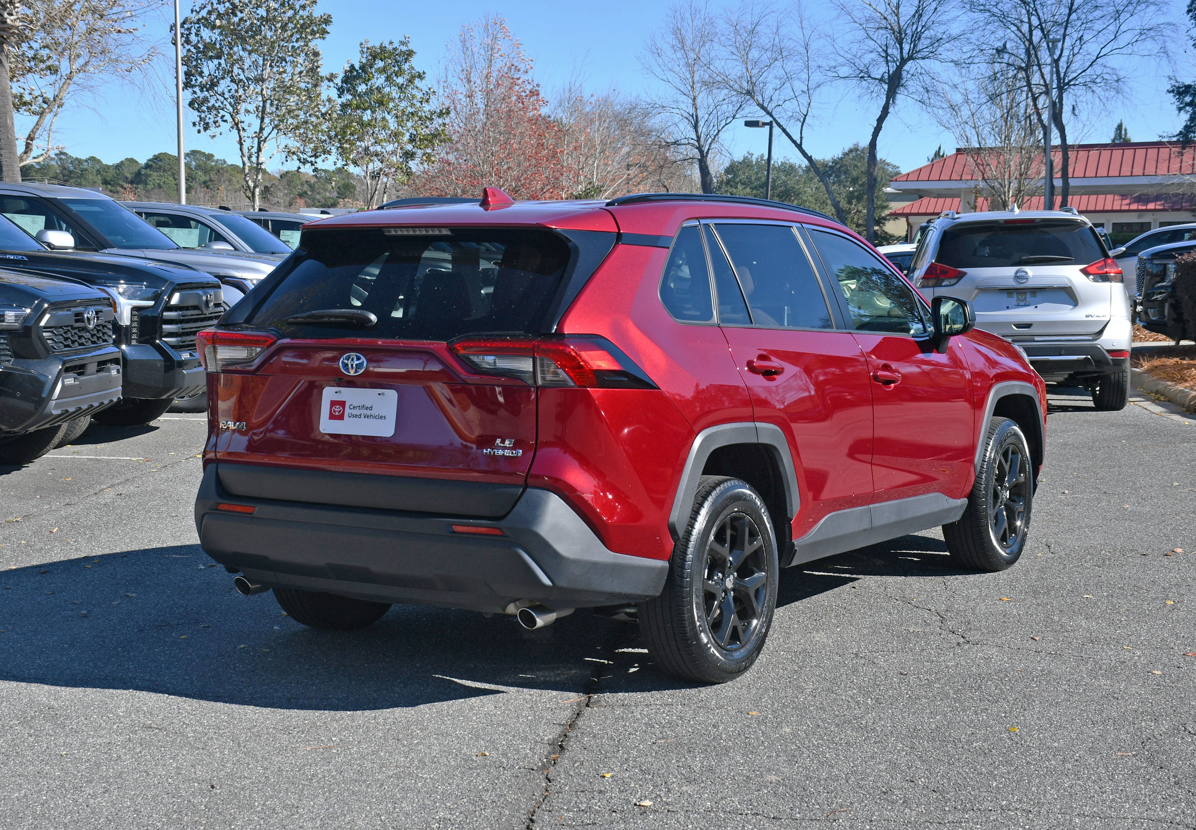 2023 Toyota RAV4 Hybrid LE