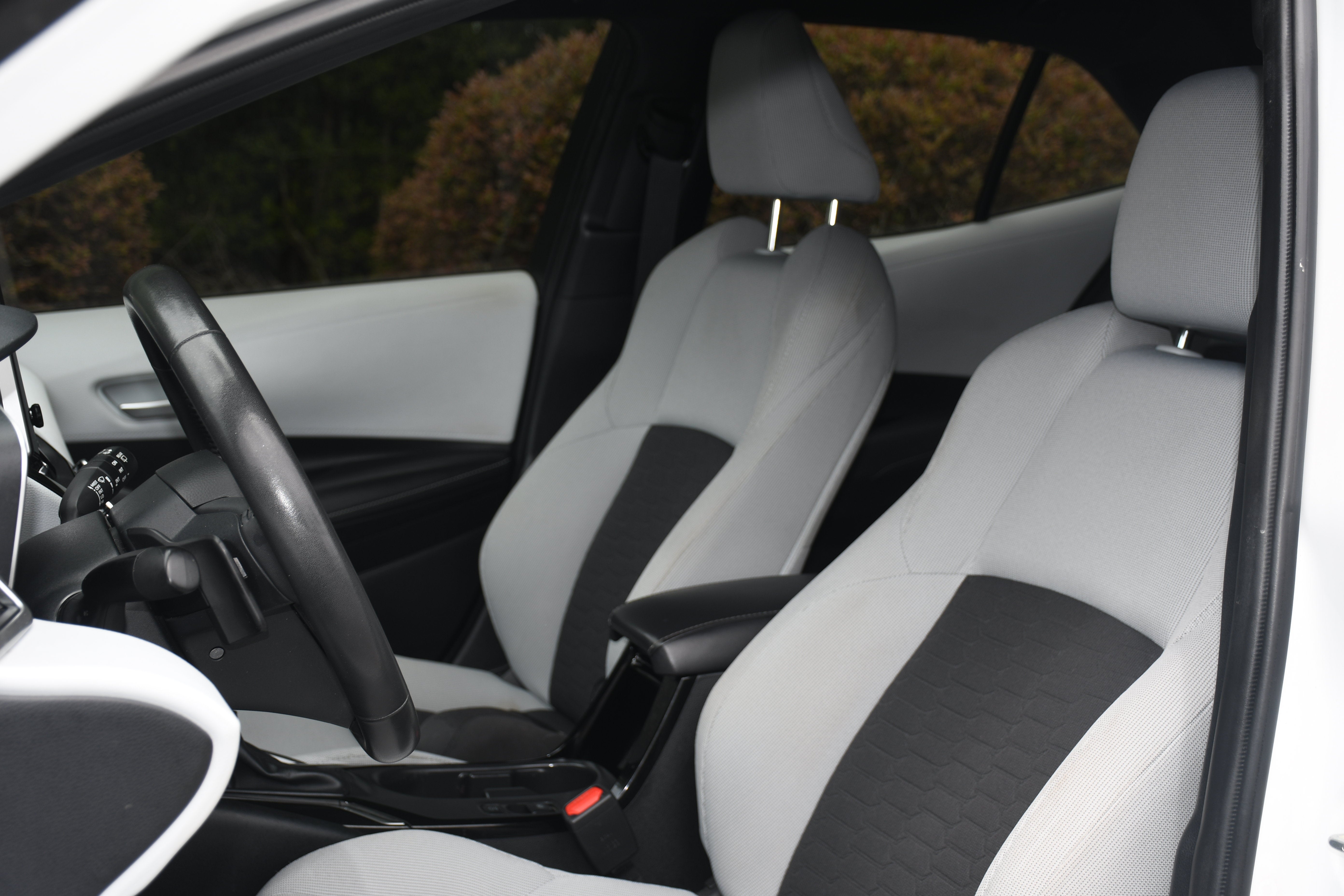 2024 Toyota Corolla Hatchback SE