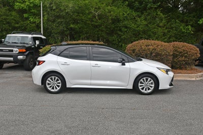 2024 Toyota Corolla Hatchback SE