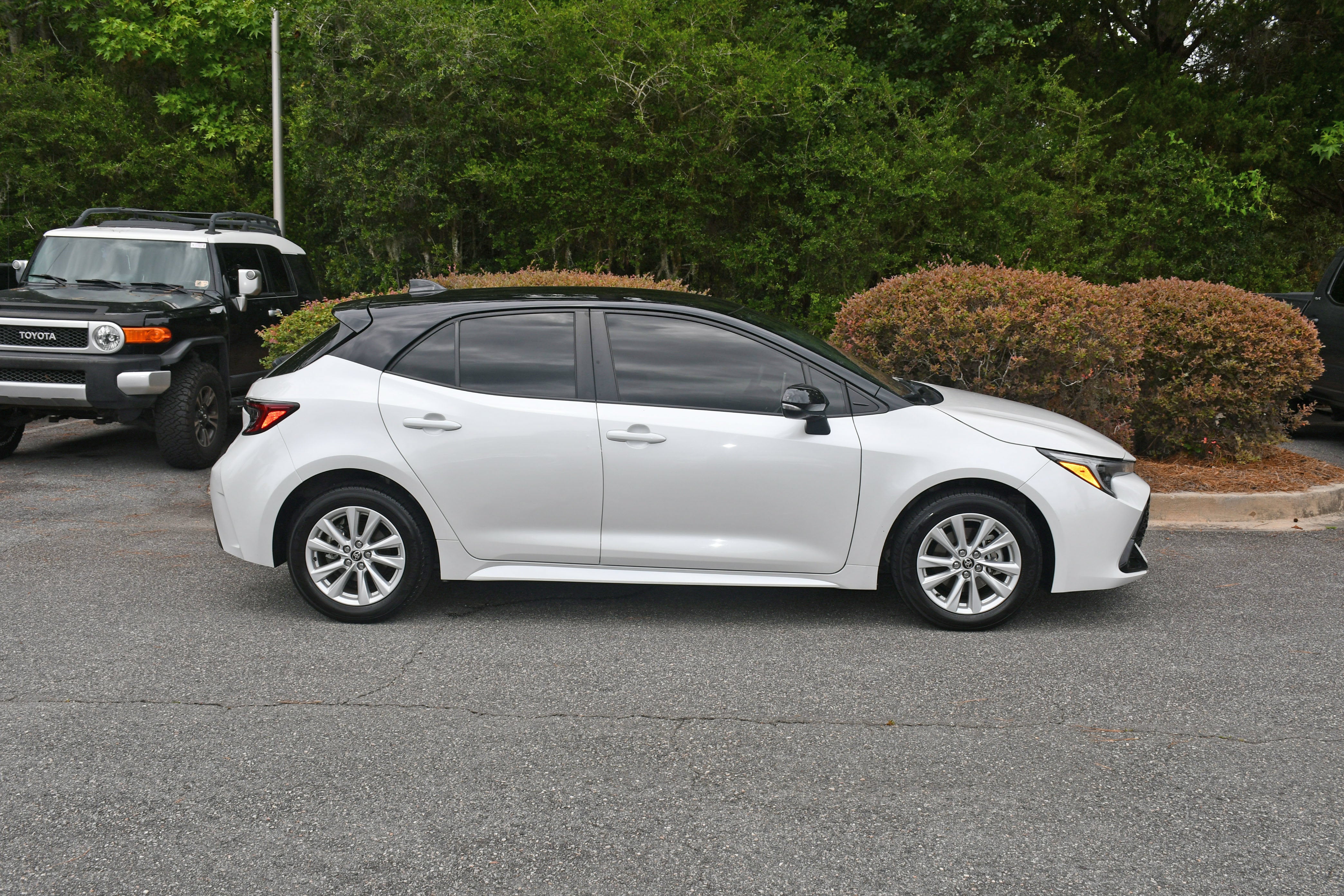 2024 Toyota Corolla Hatchback SE