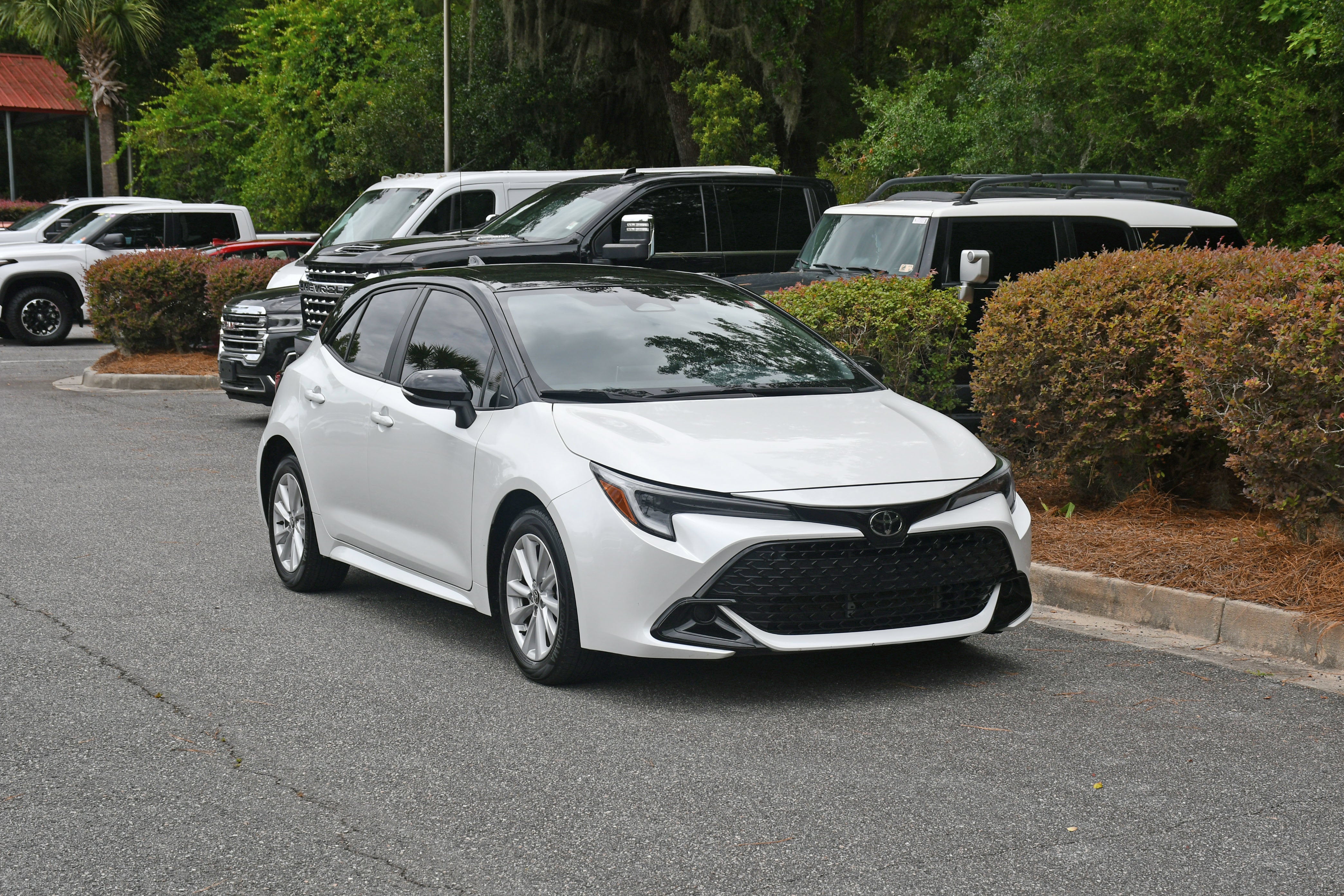 2024 Toyota Corolla Hatchback SE