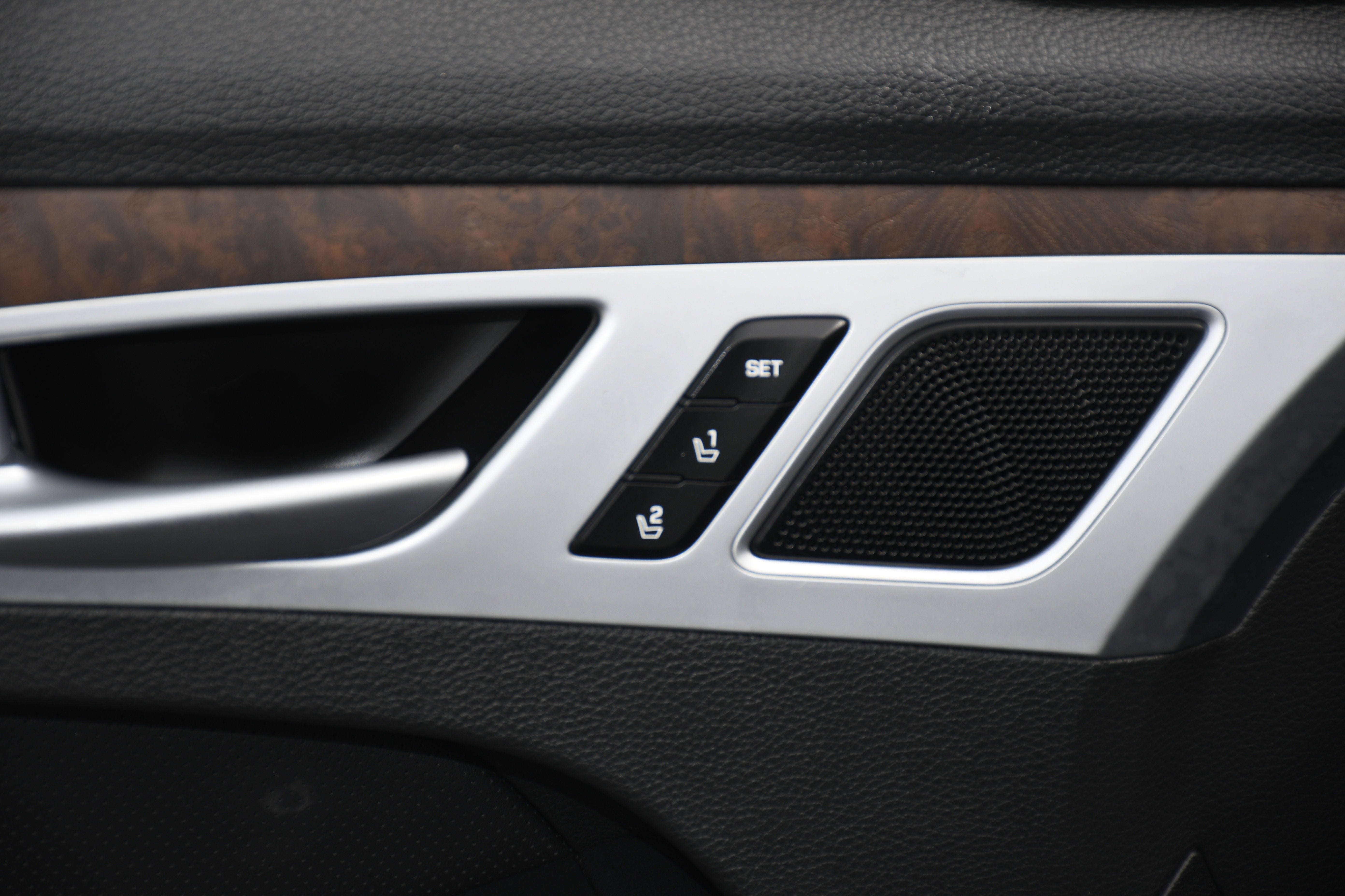 2015 Hyundai Genesis 3.8L