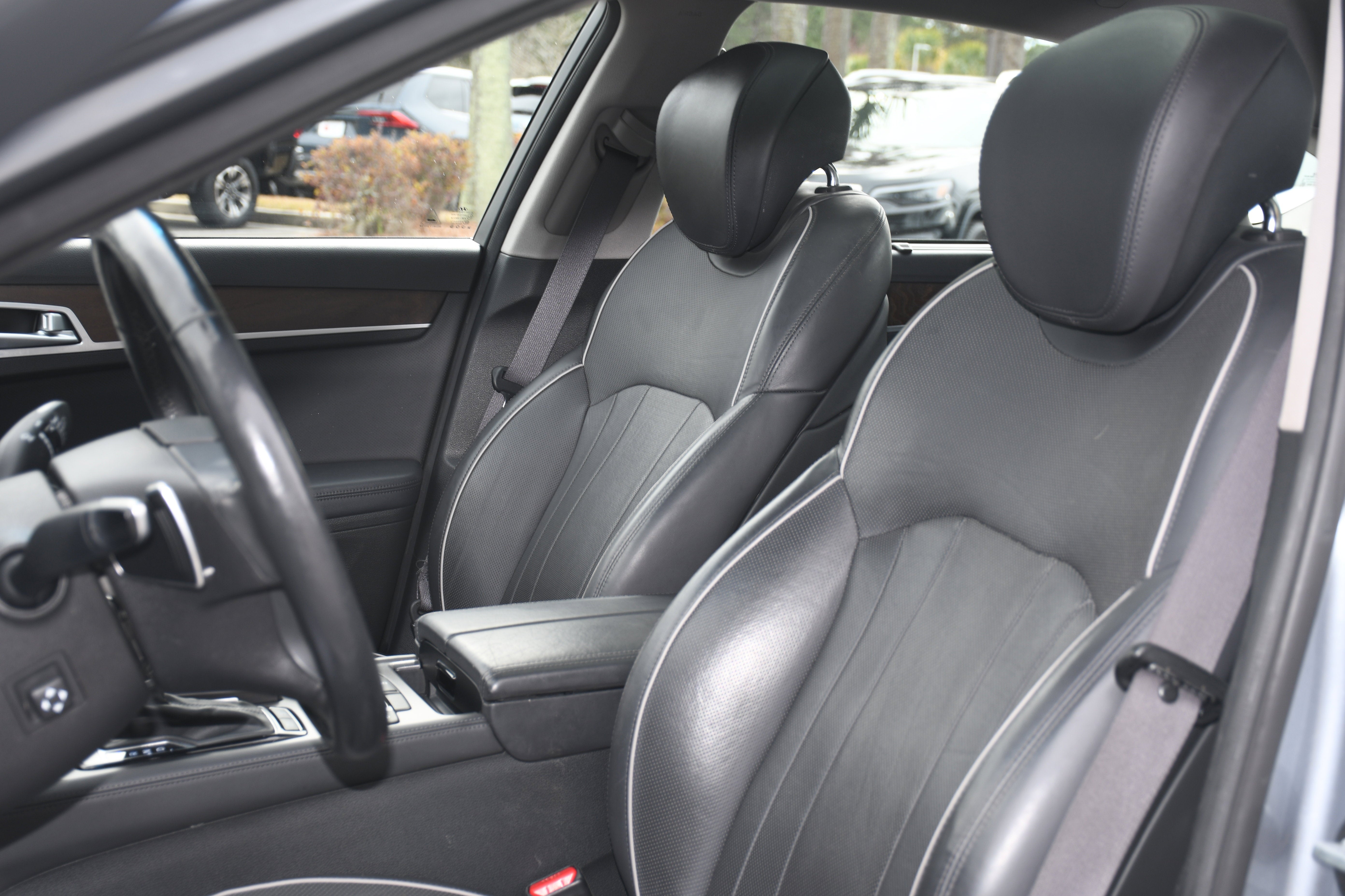 2015 Hyundai Genesis 3.8L