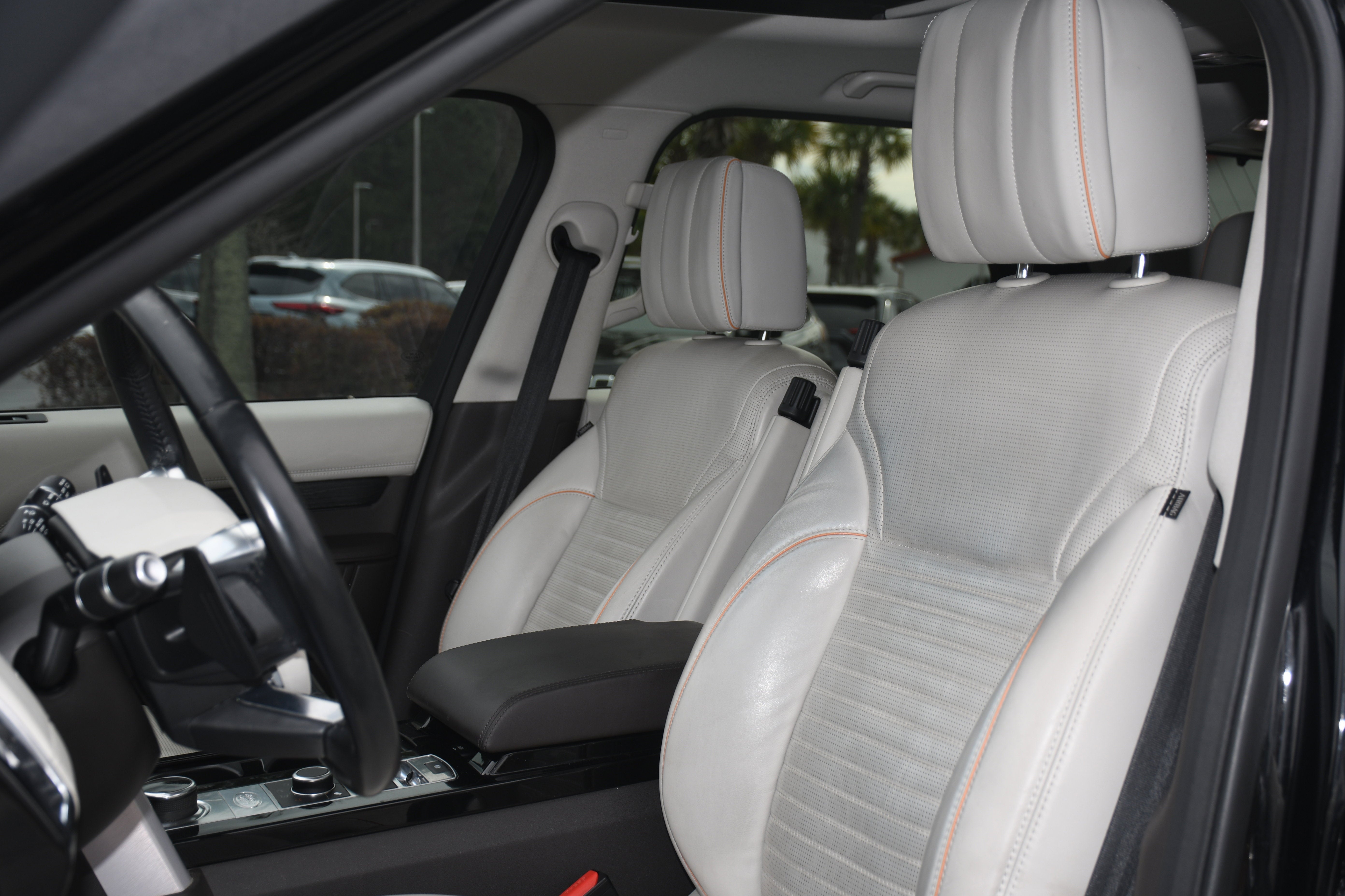 2017 Land Rover Discovery HSE Luxury